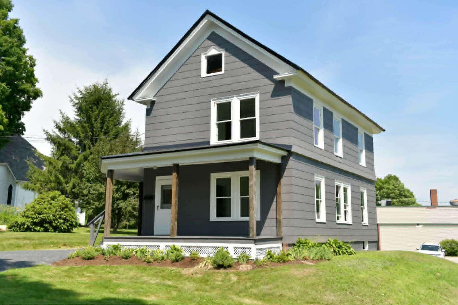 76 Court Street Property Photo 2