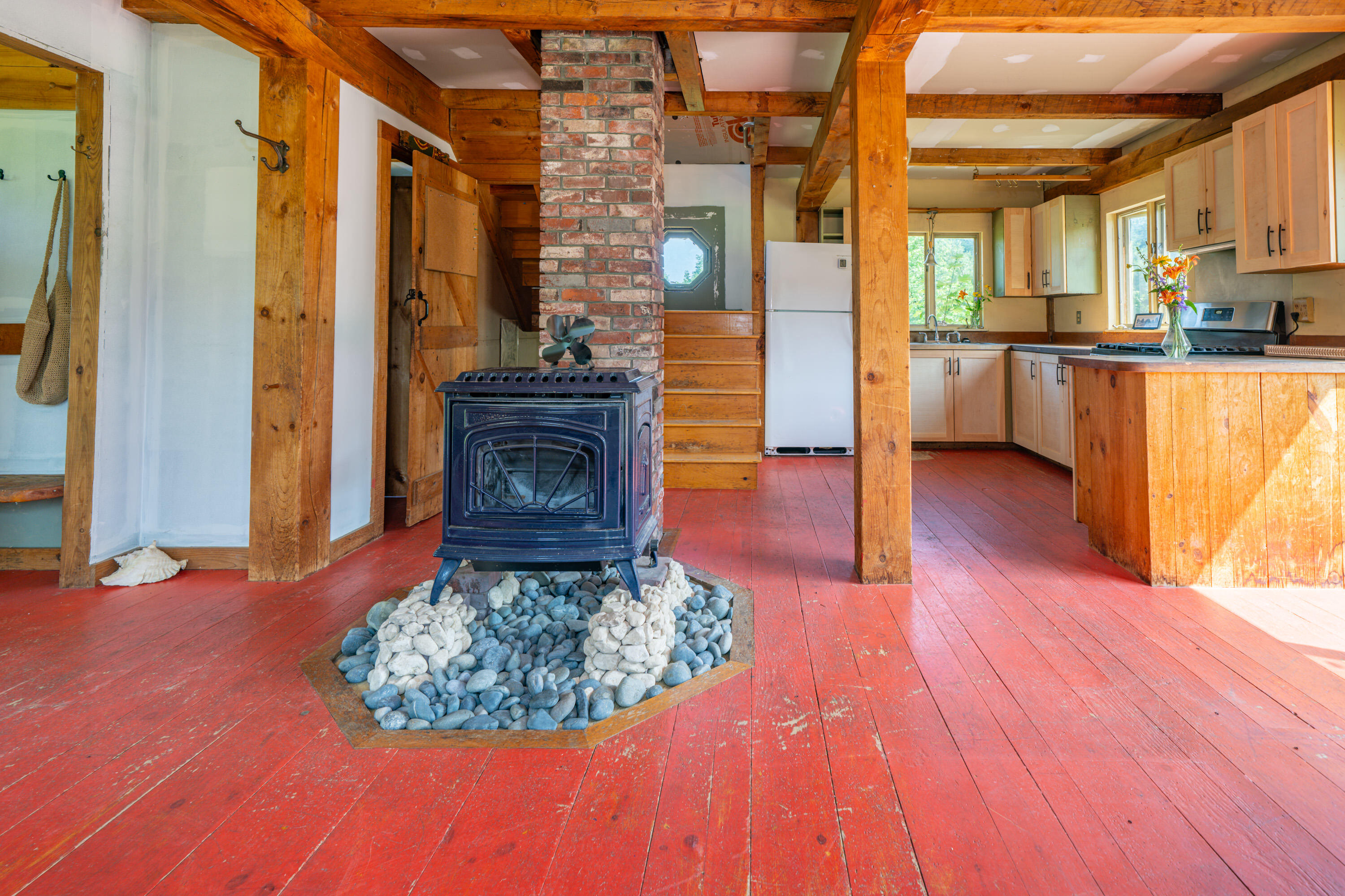 416 Lincolnville Avenue Property Photo 9