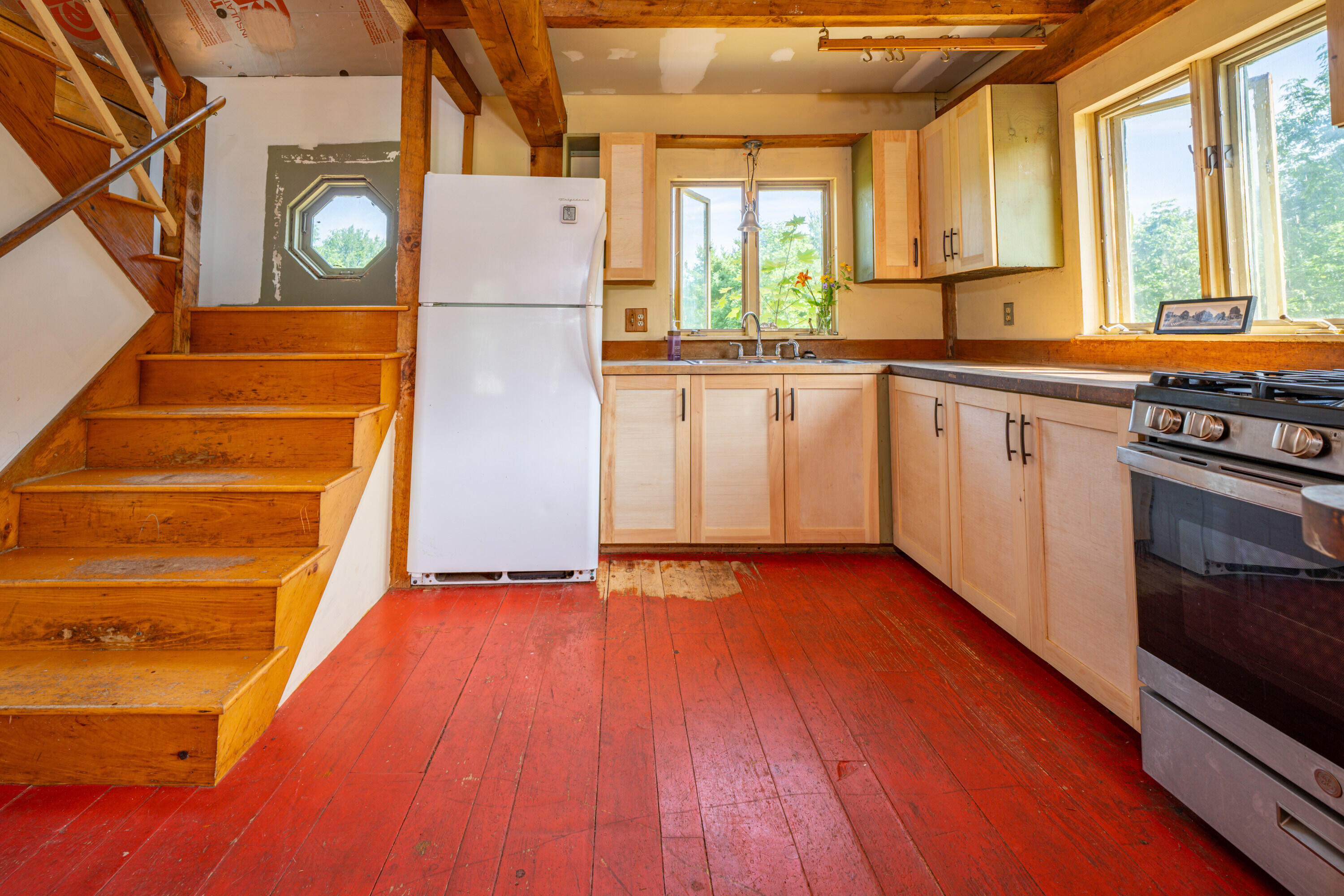 416 Lincolnville Avenue Property Photo 13
