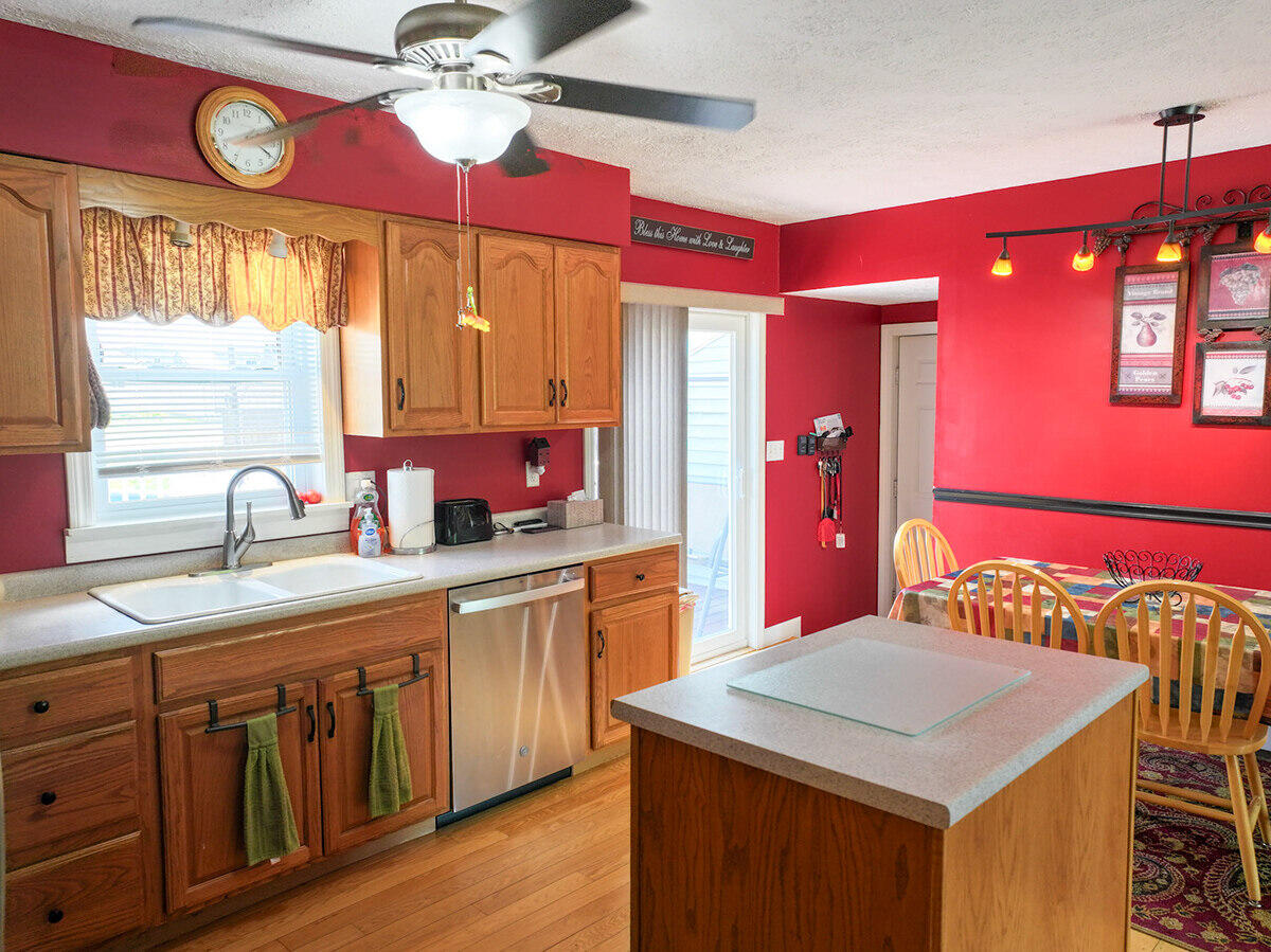 15 Kevin Street Property Photo 8