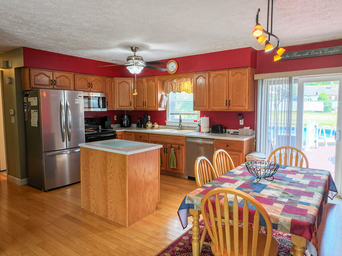 15 Kevin Street Property Photo 10
