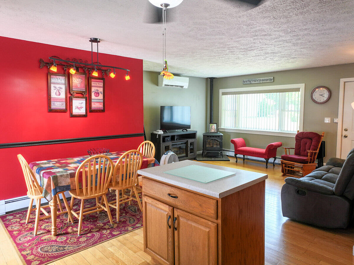 15 Kevin Street Property Photo 12