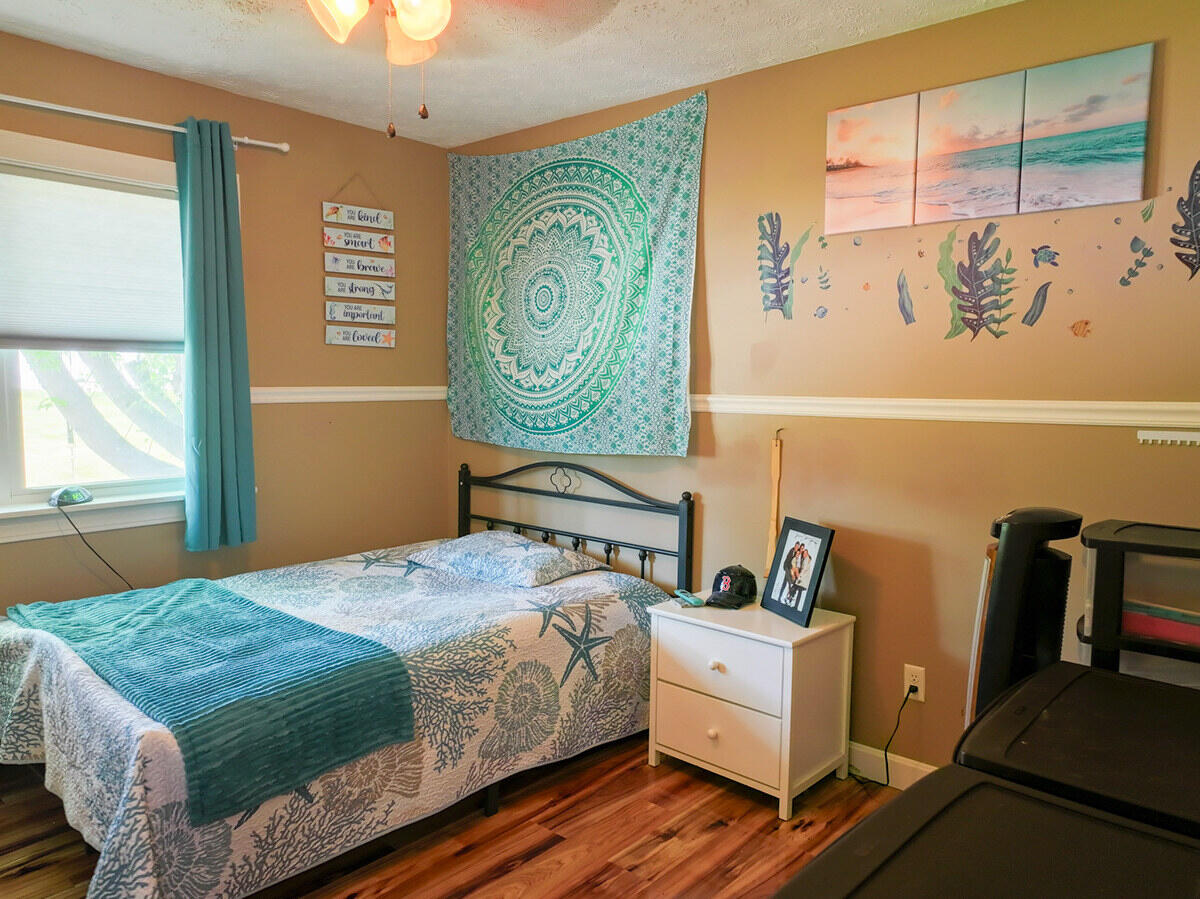 15 Kevin Street Property Photo 17