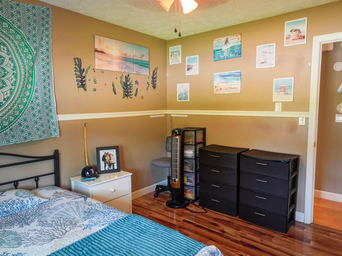 15 Kevin Street Property Photo 18