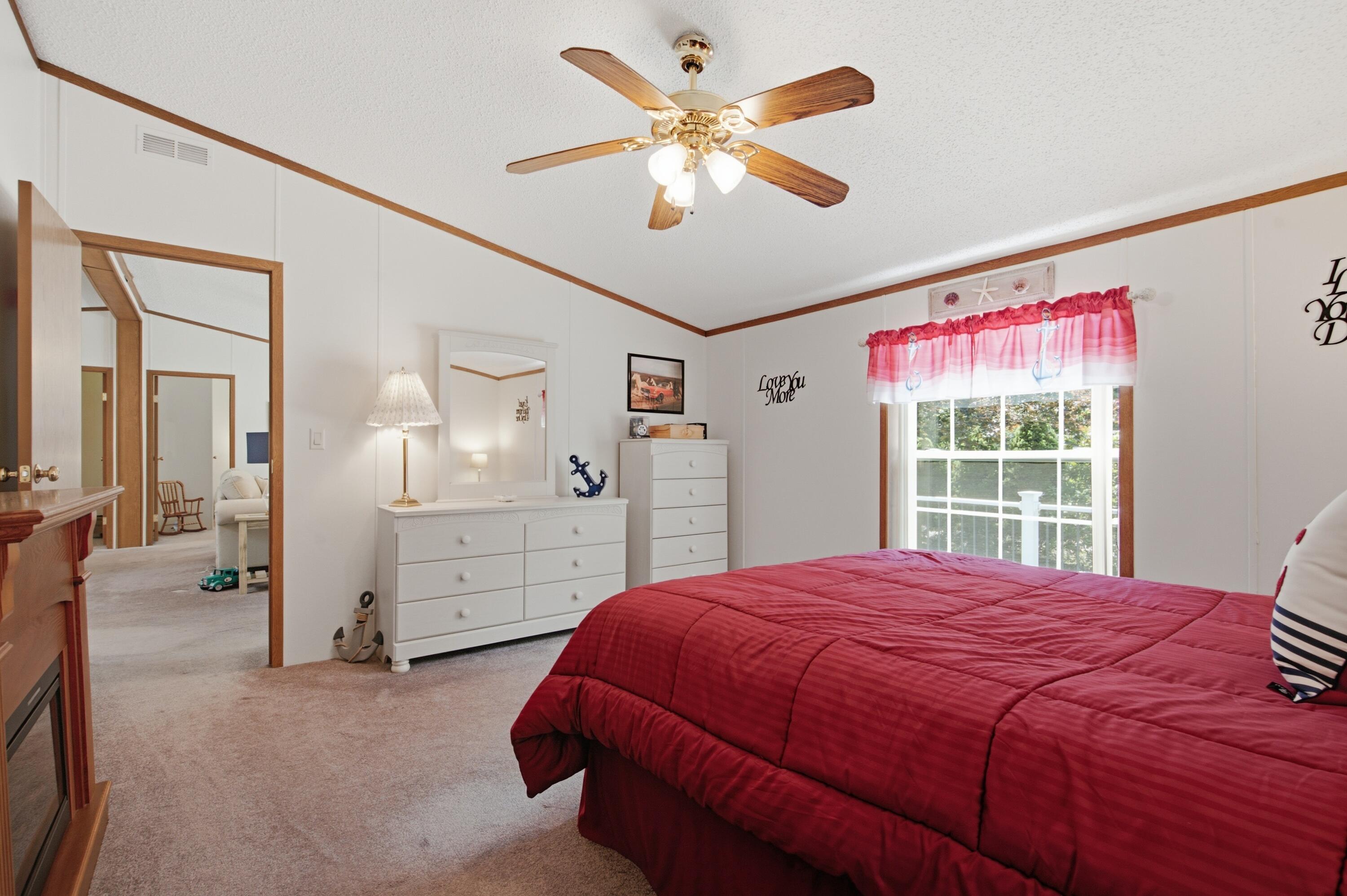 2196 Sanford Road 45 Property Photo 17