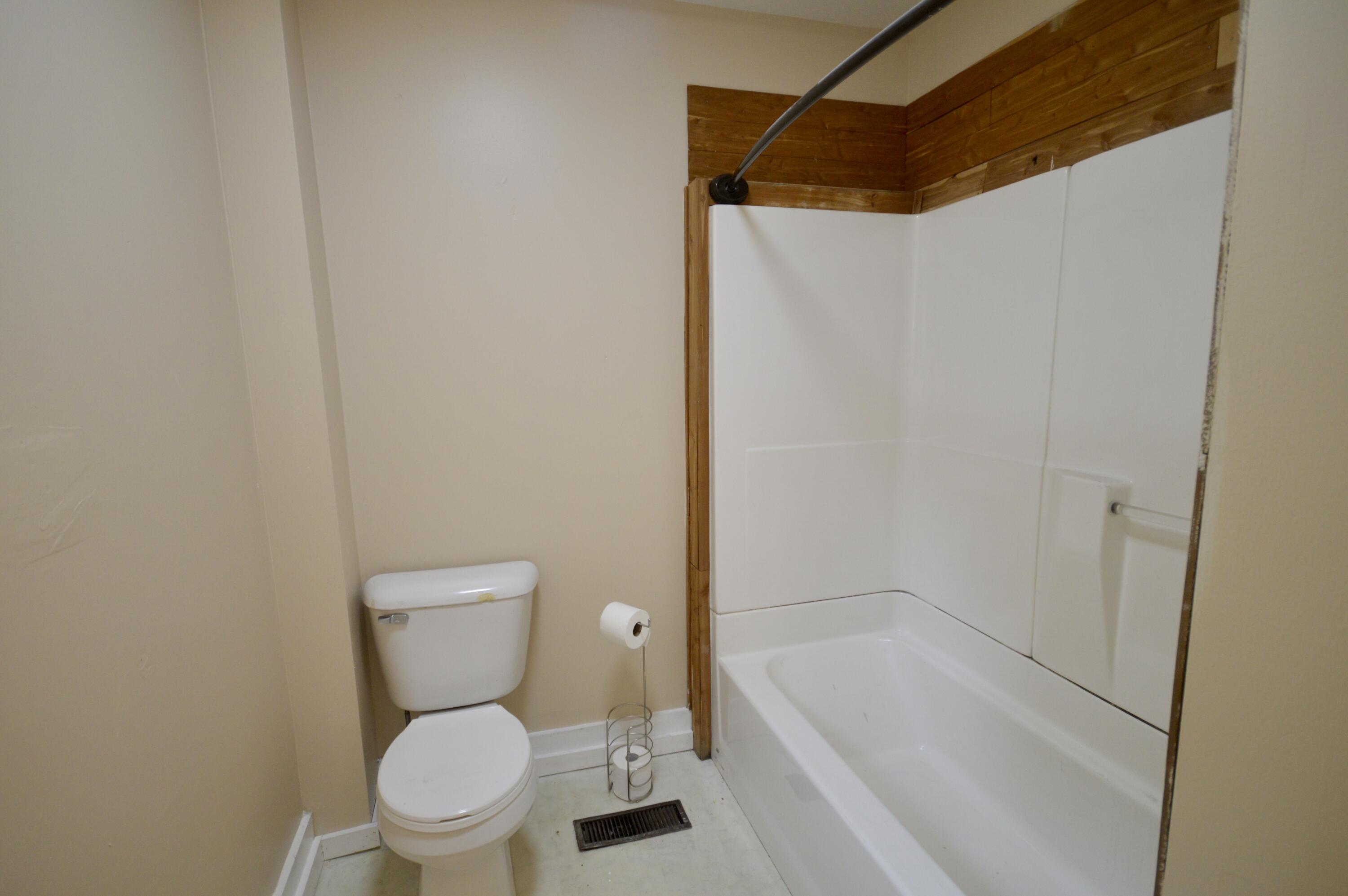100 Us Route 1 Property Photo 5