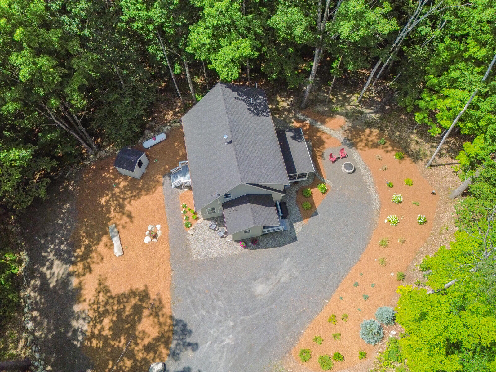 7 Hemlock Estates Property Photo 4