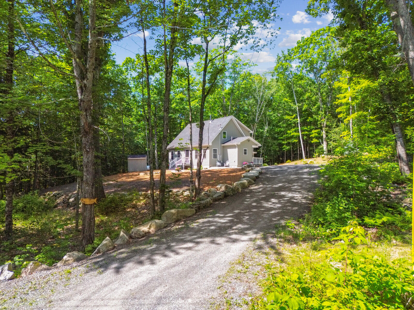 7 Hemlock Estates Property Photo 8