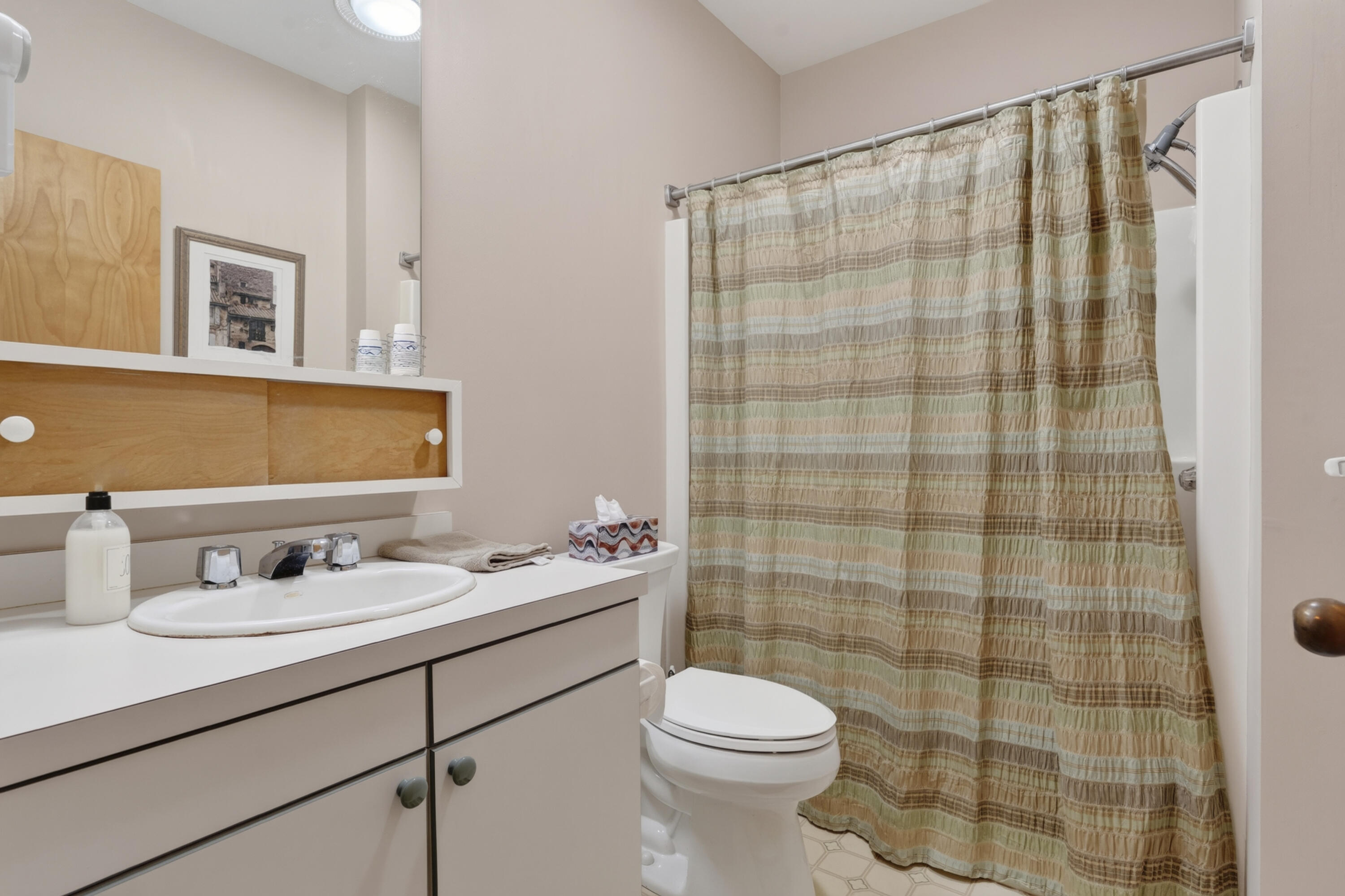23 Spring Street 2 Property Photo 32