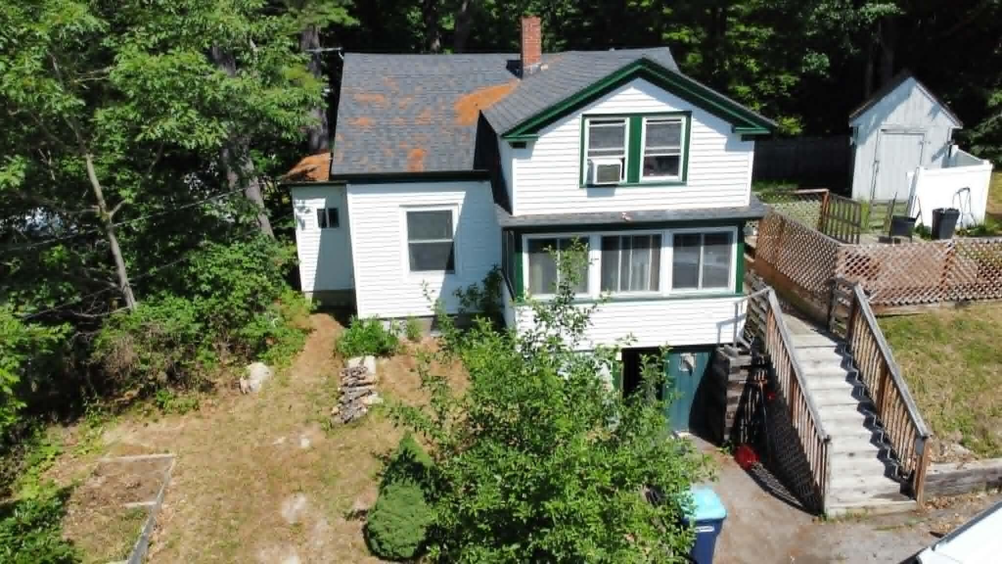 403 Summer Street Property Photo 2