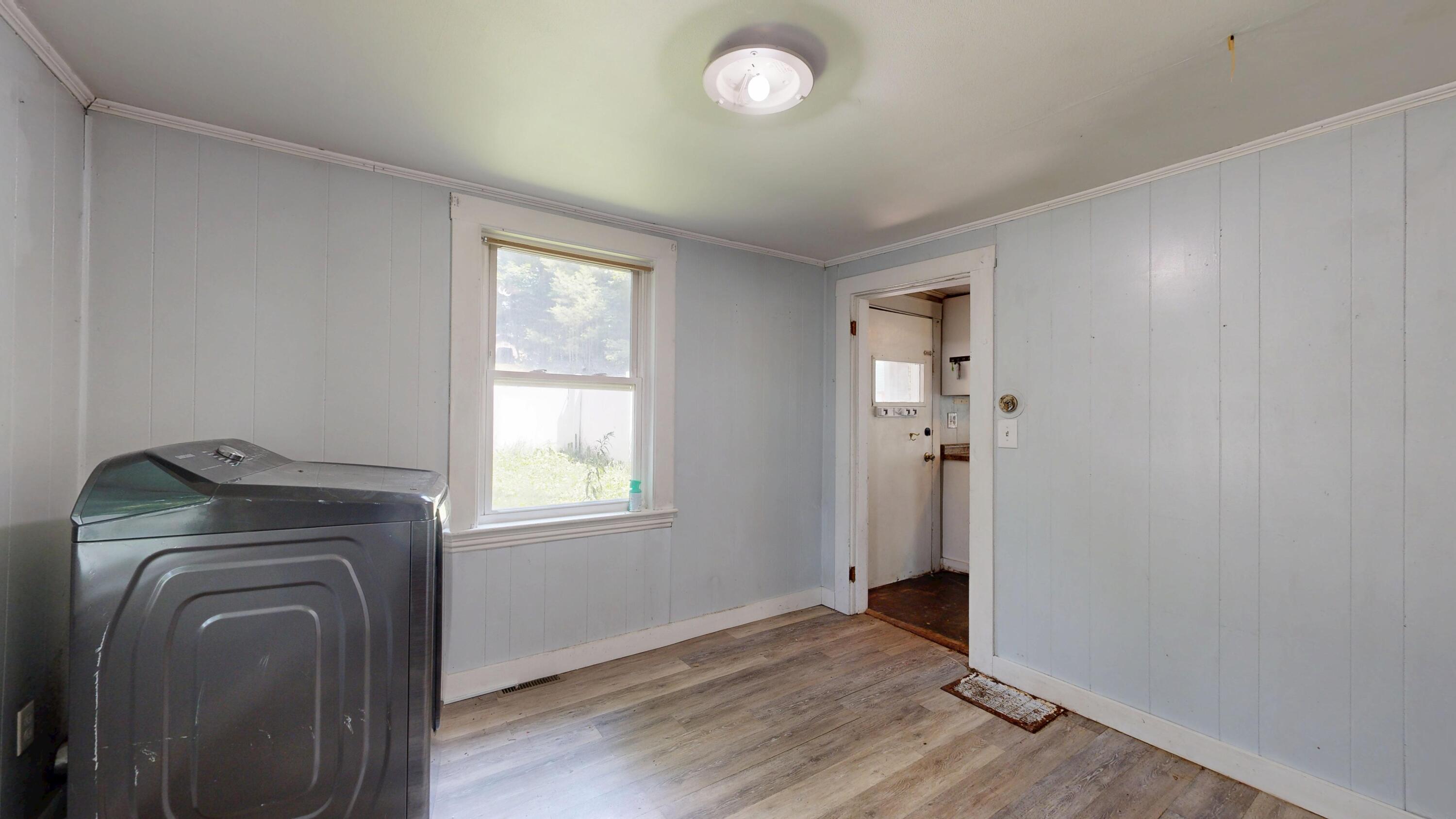 403 Summer Street Property Photo 17