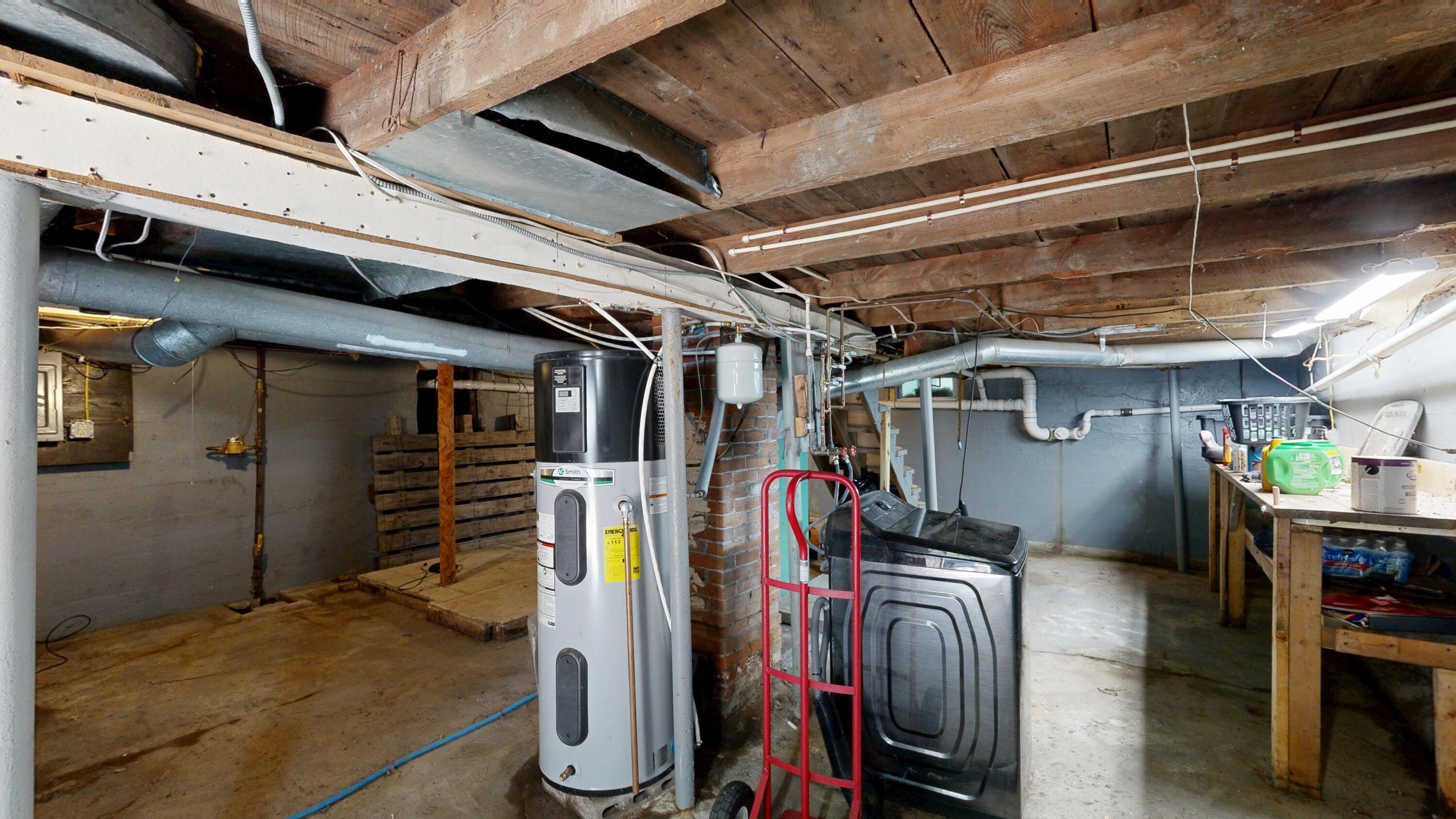 403 Summer Street Property Photo 27