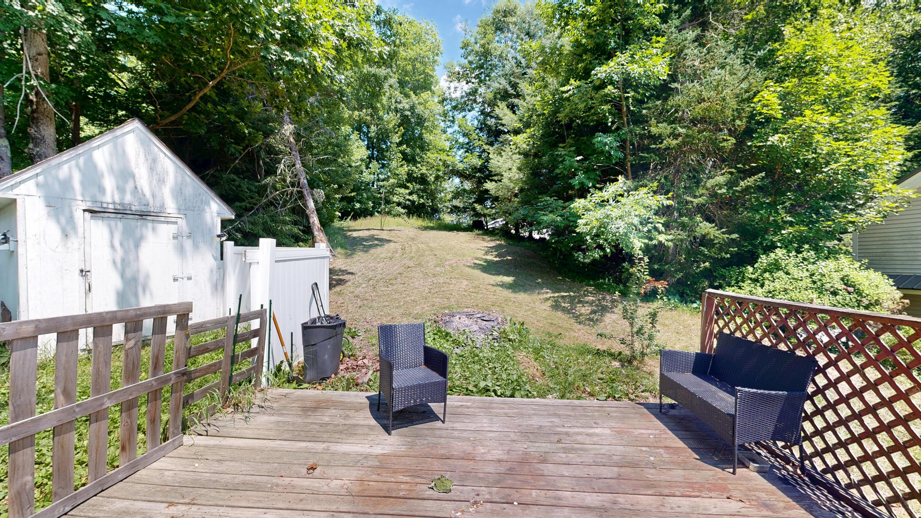 403 Summer Street Property Photo 29