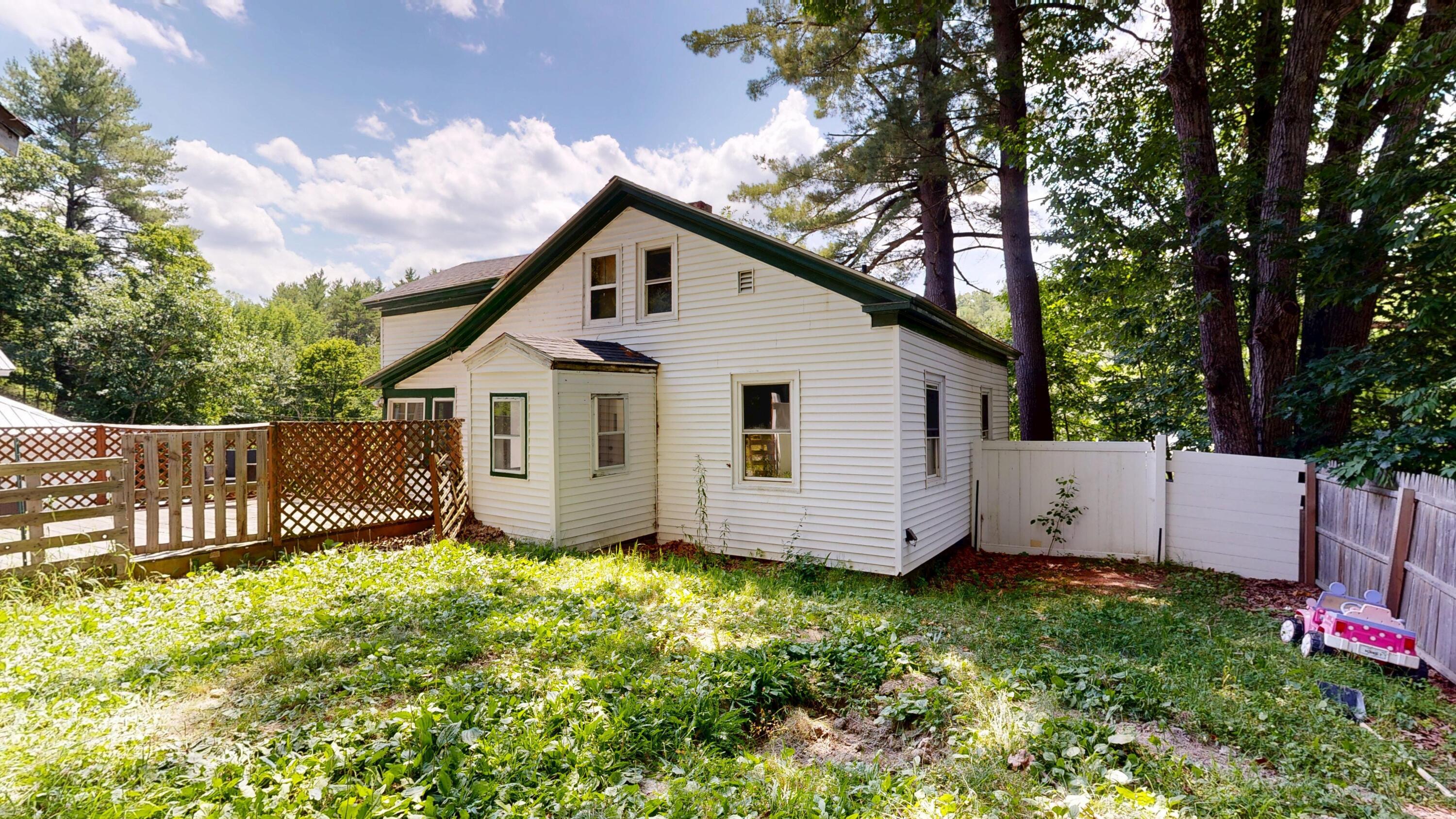 403 Summer Street Property Photo 32