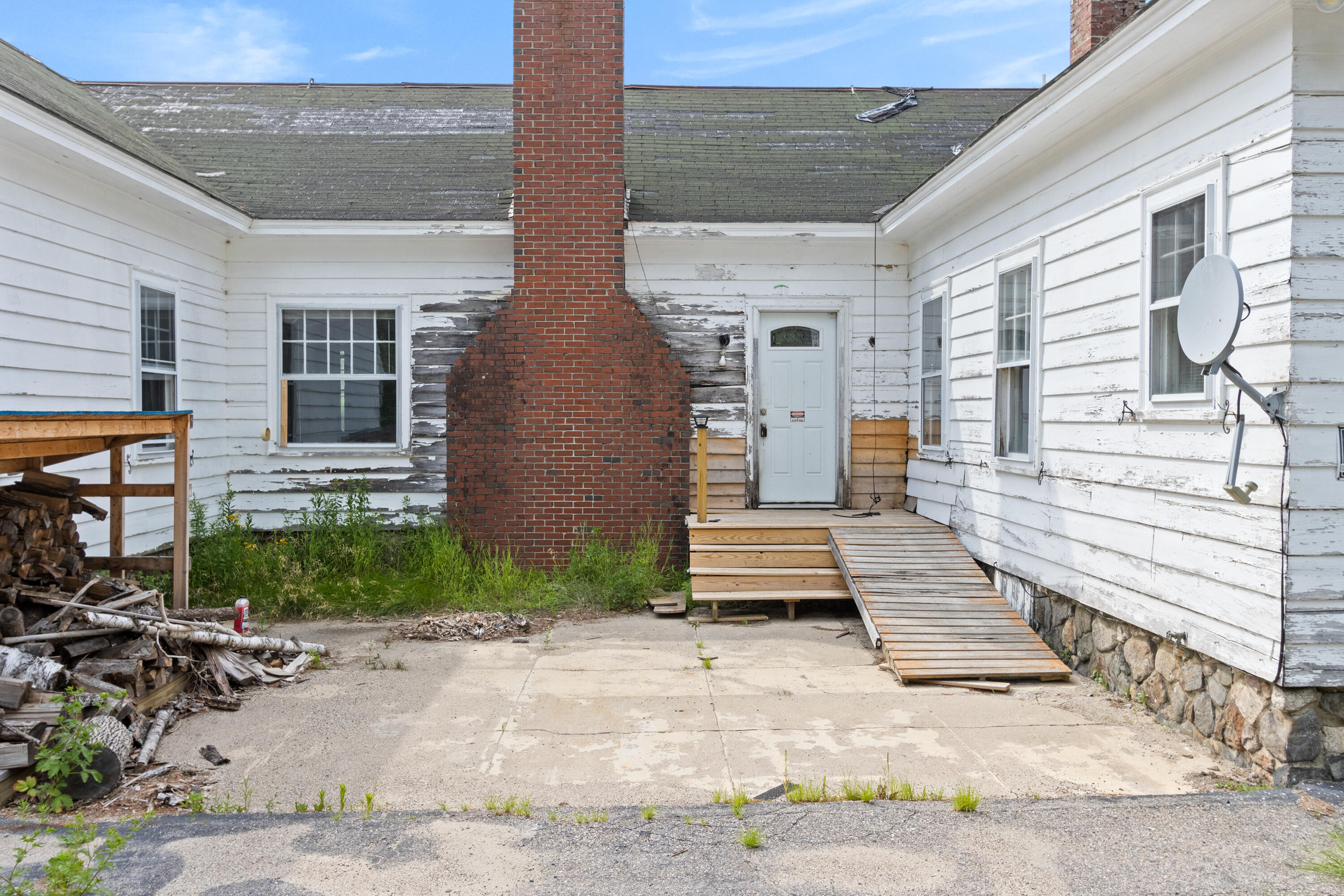 38 Sampson Lane Property Photo 3