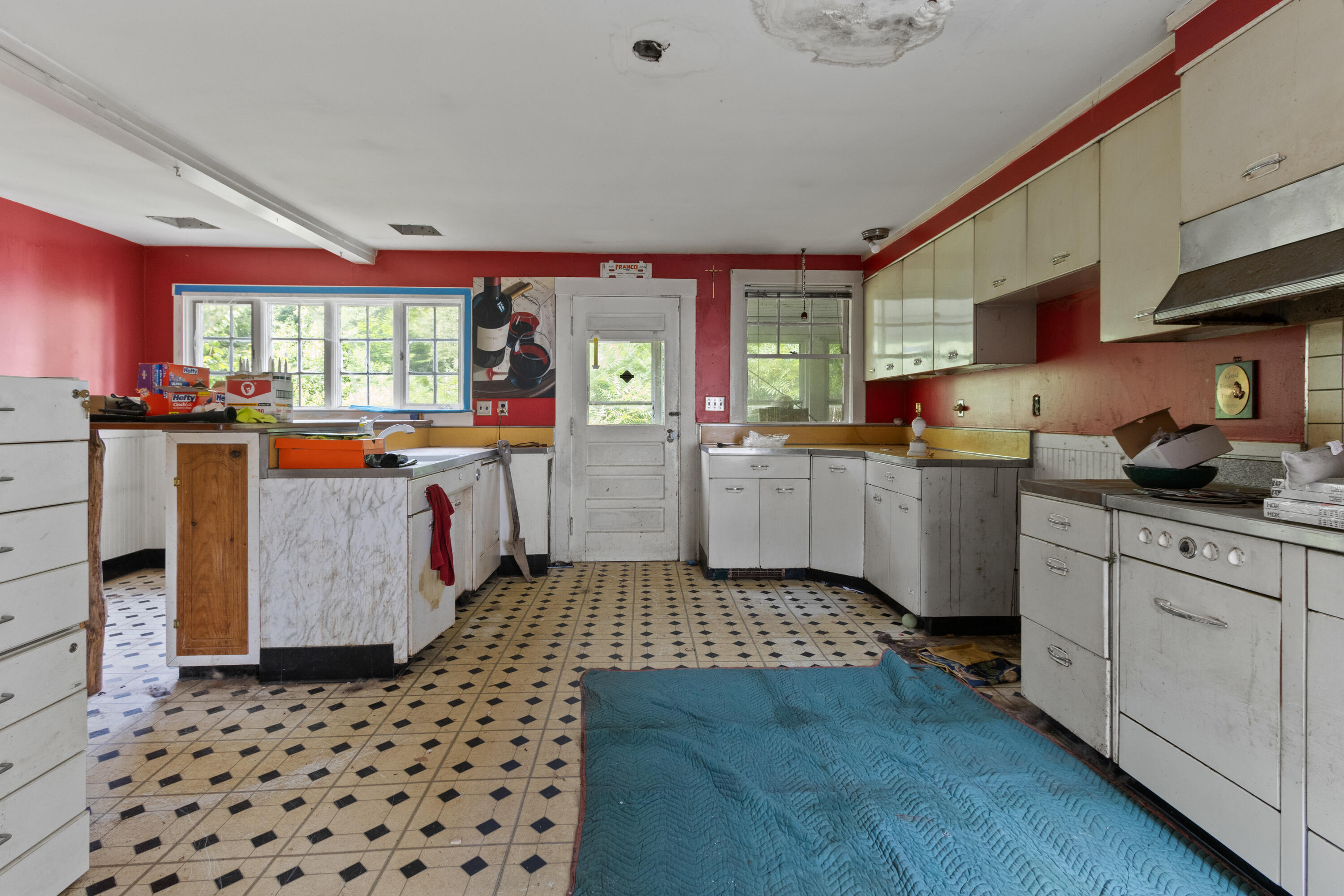 38 Sampson Lane Property Photo 14