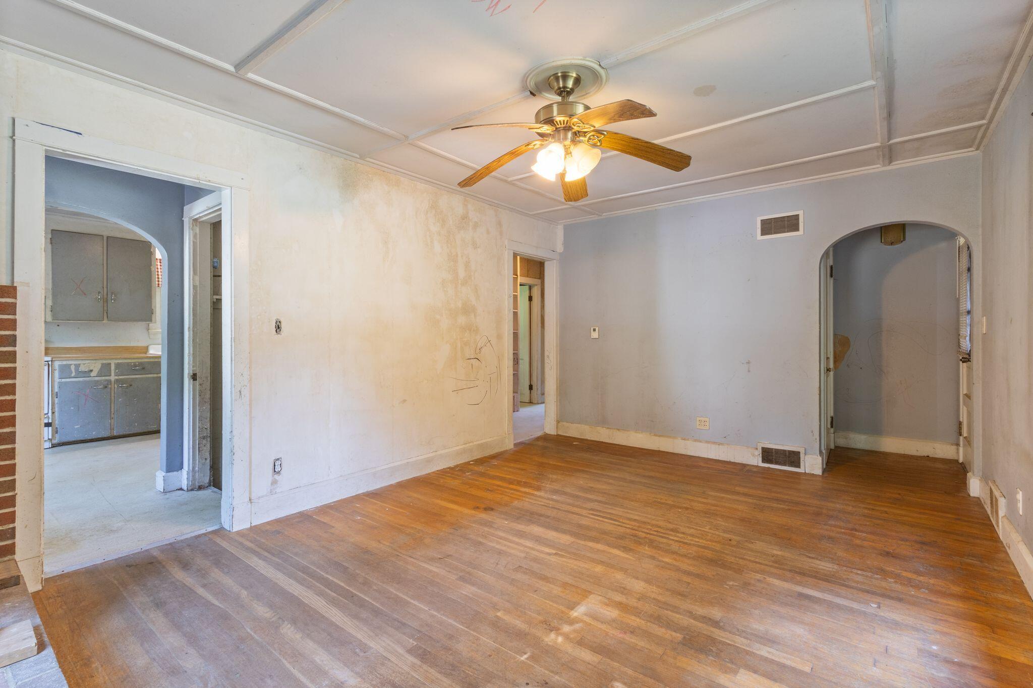 72 First Rangeway Property Photo 6