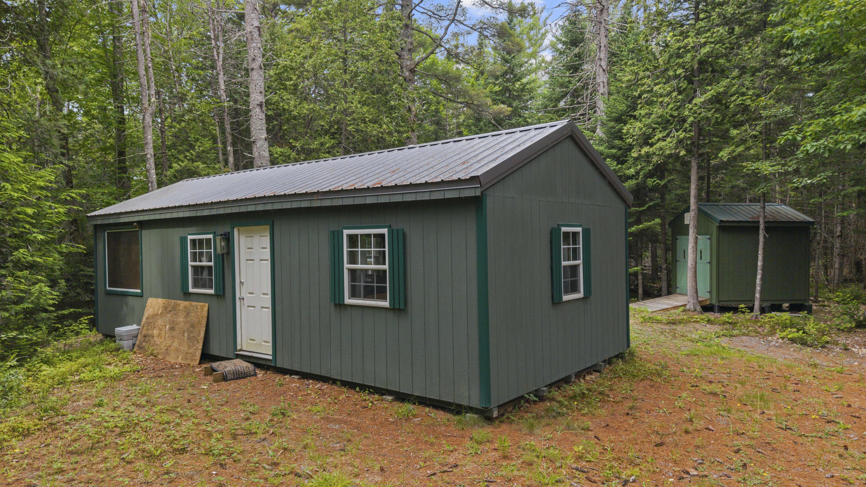 2 Emery Farm Road Property Photo 1