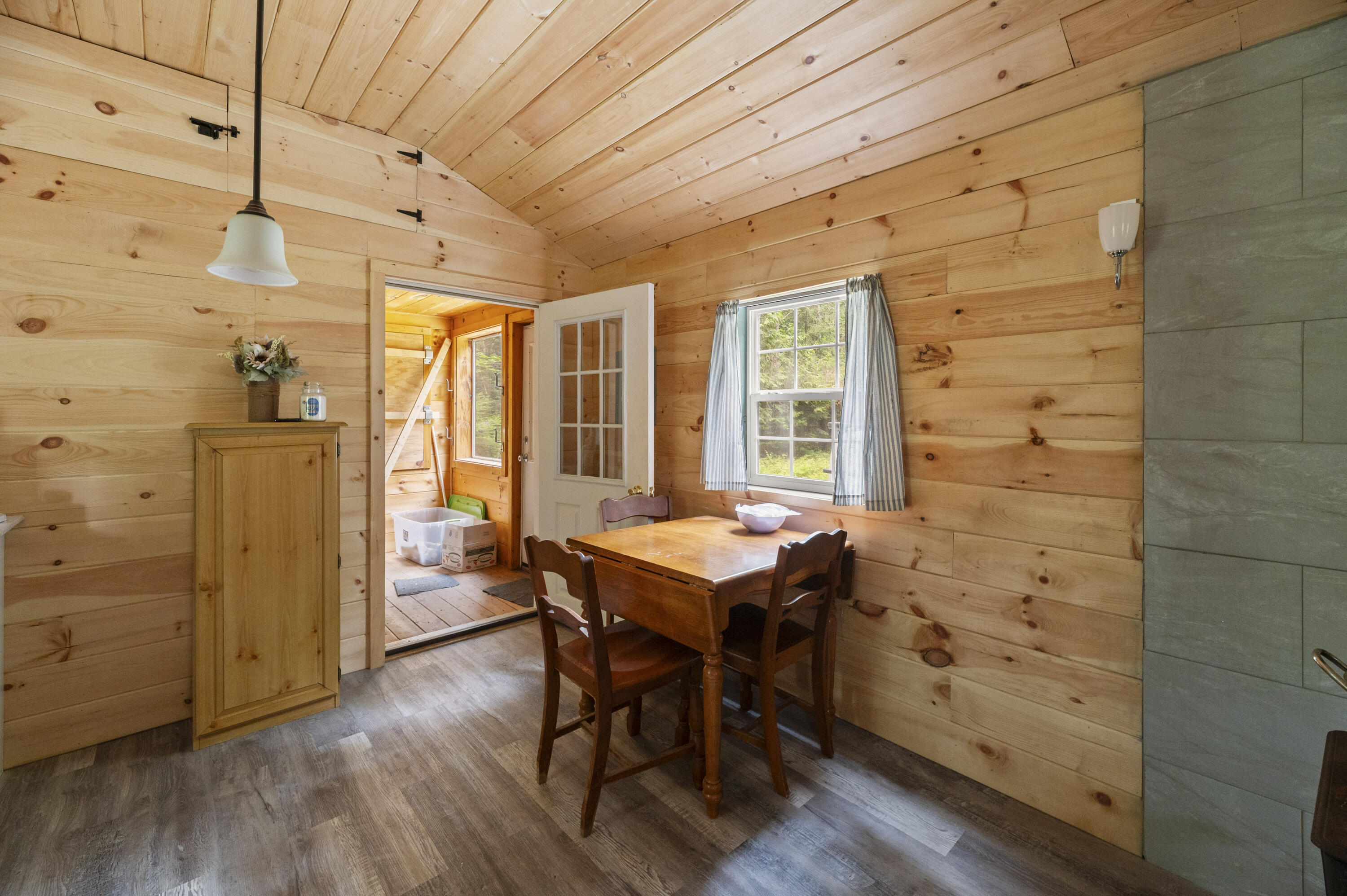2 Emery Farm Road Property Photo 13
