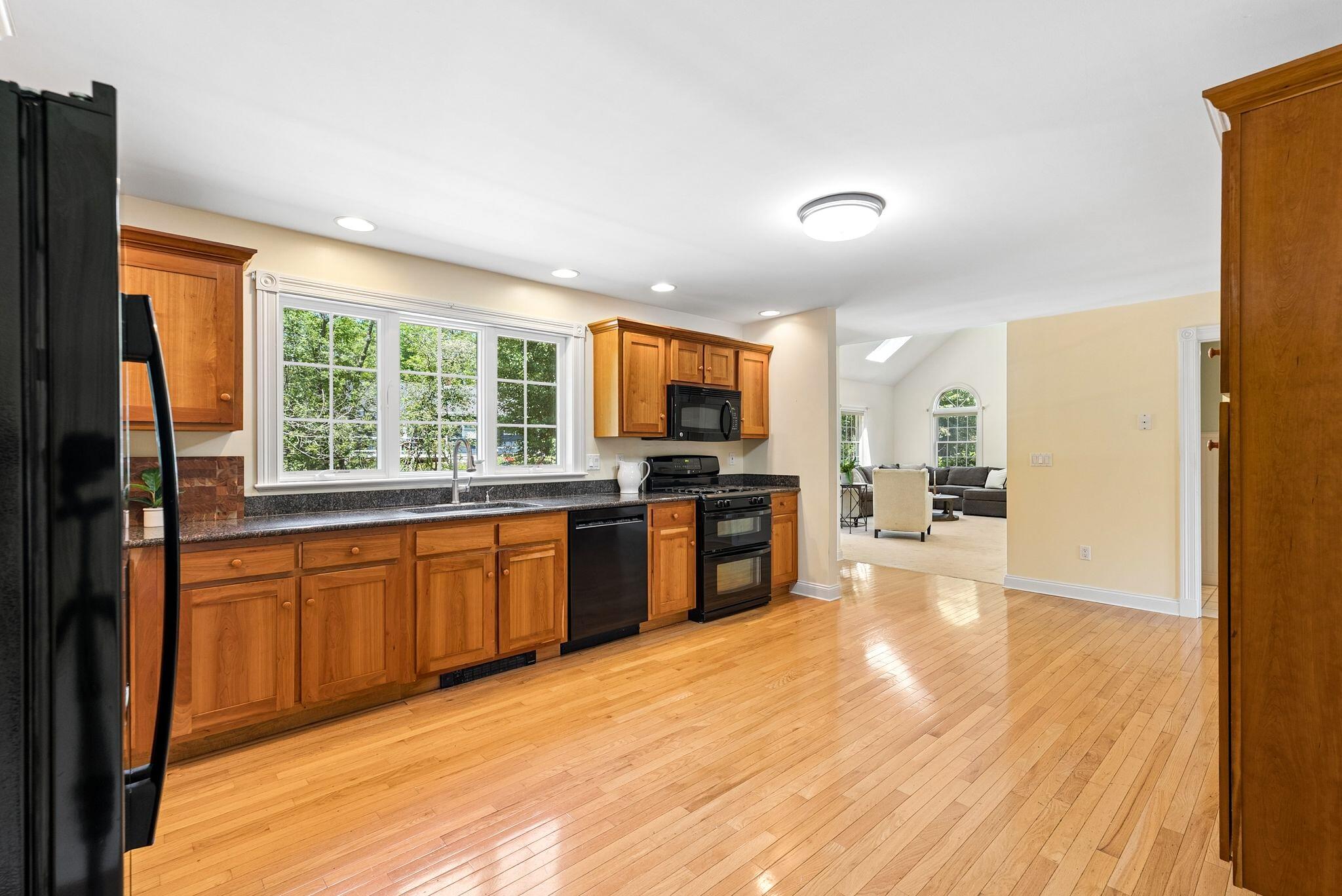 51 Oldfield Road Property Photo 5