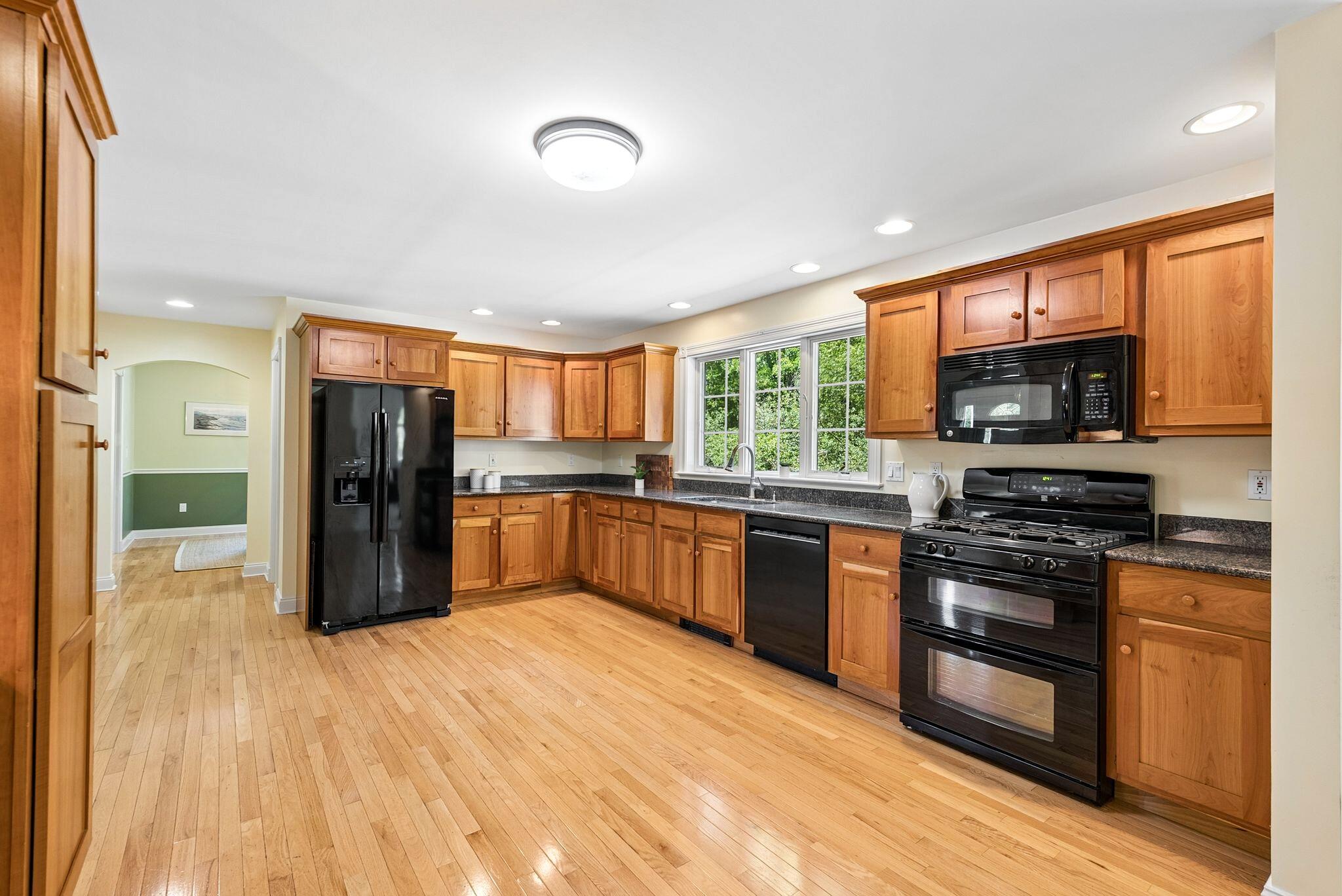 51 Oldfield Road Property Photo 6