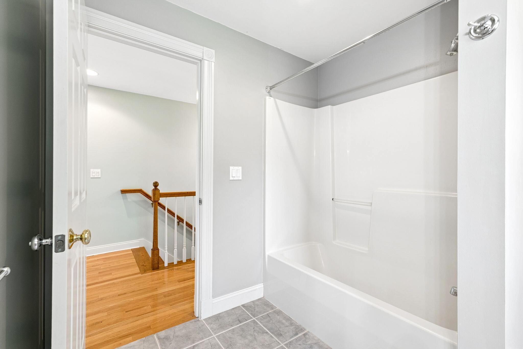 51 Oldfield Road Property Photo 31