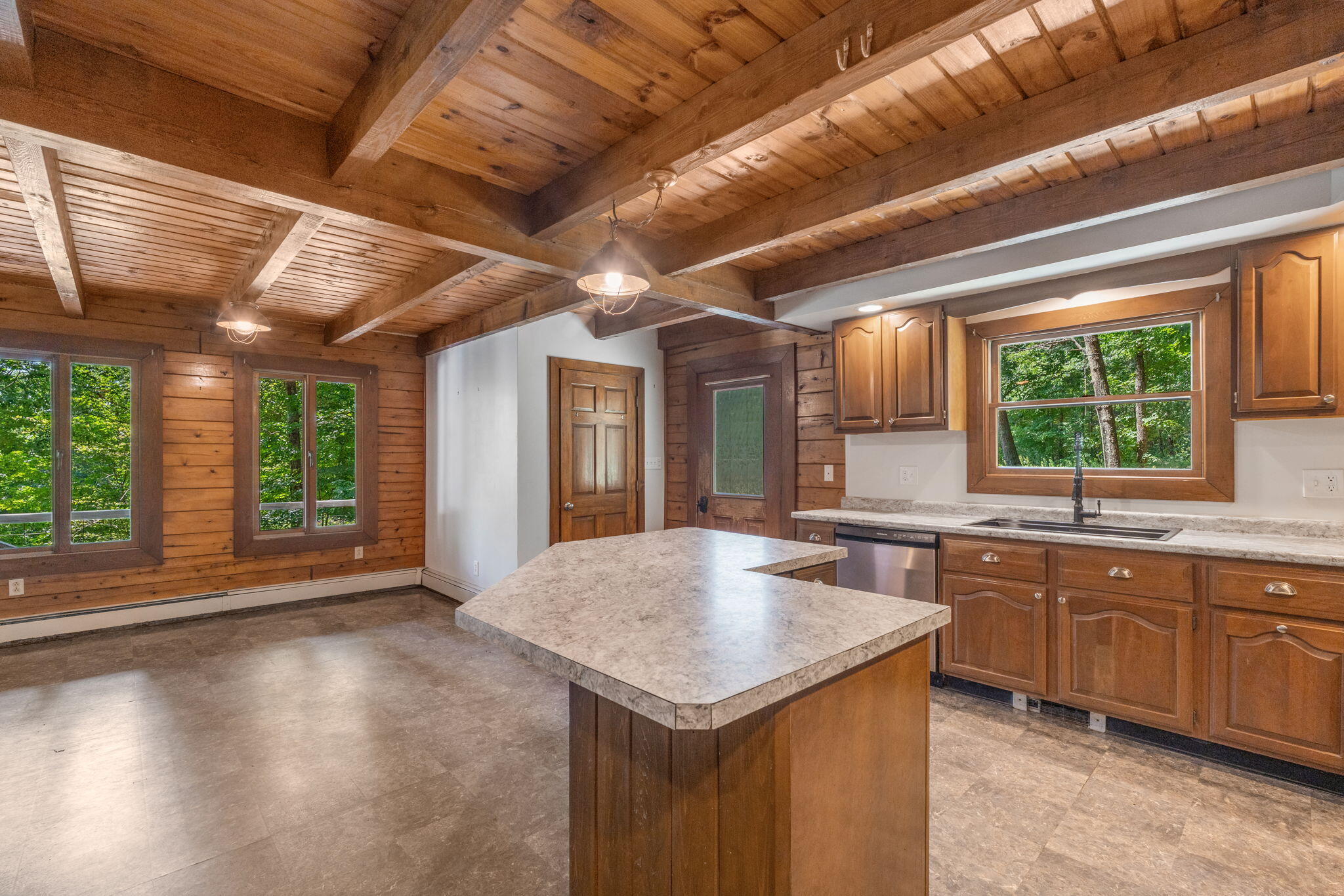 524 Oak Hill Road Property Photo 14