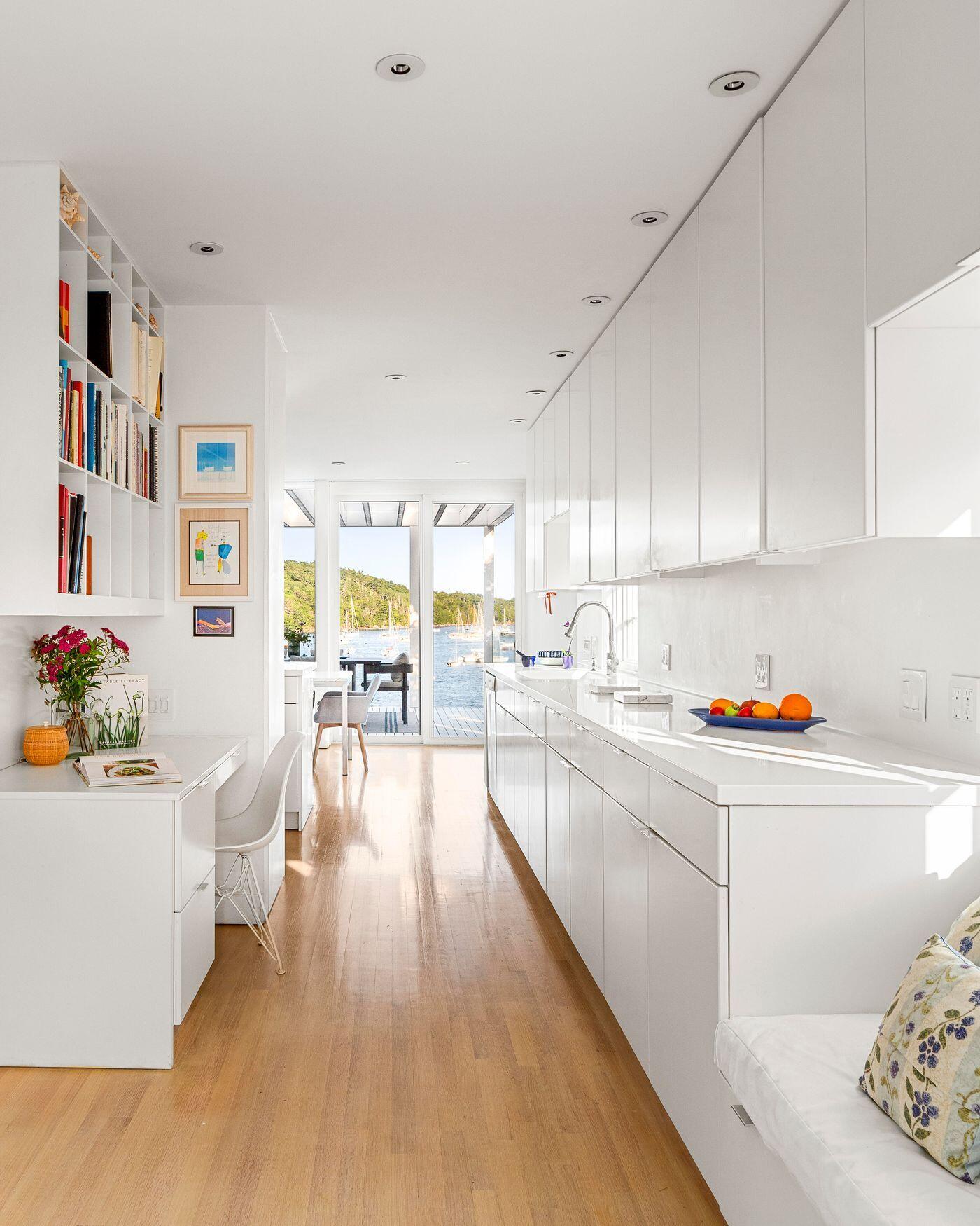 1 Ship Street Property Photo 12