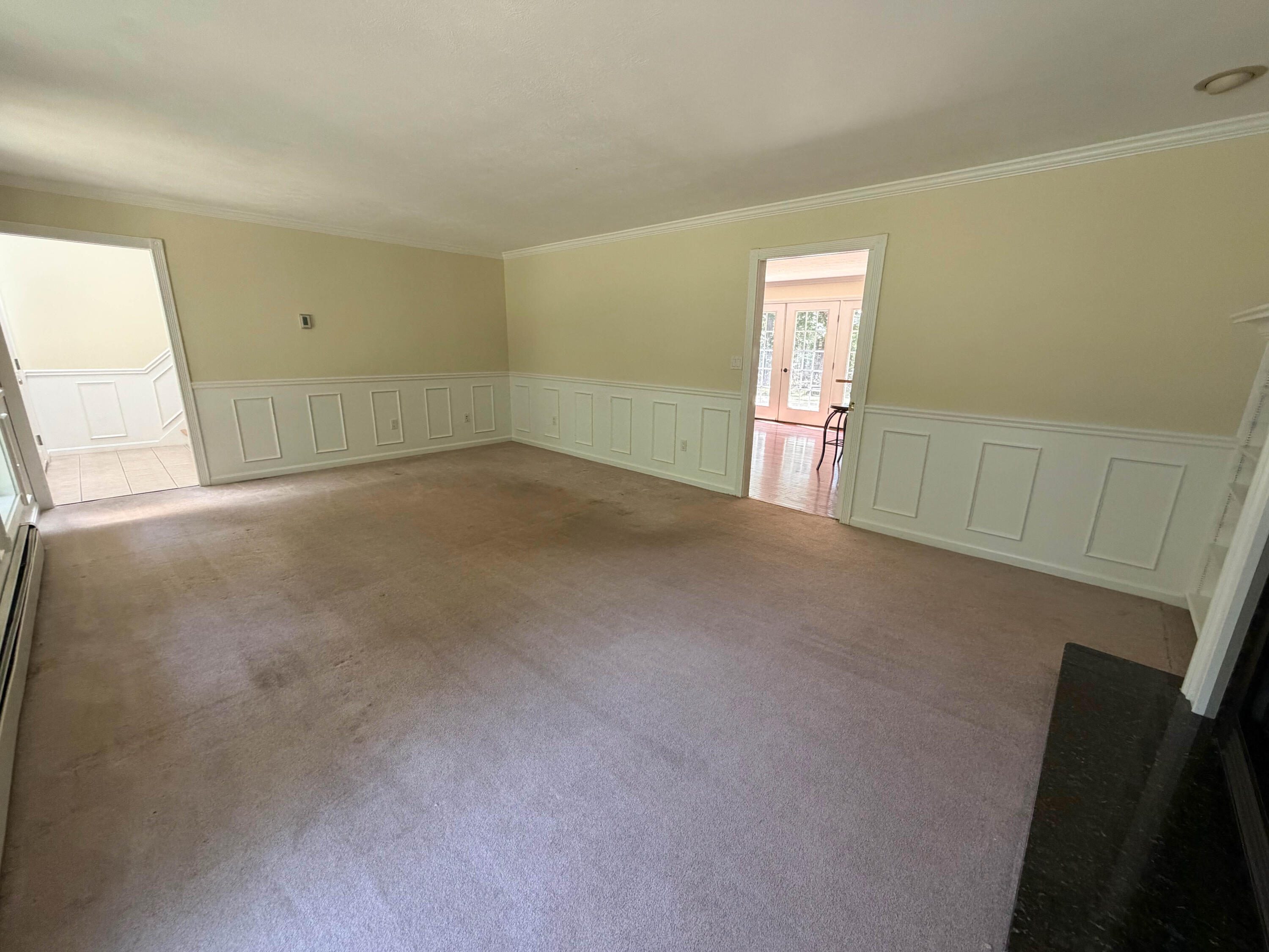 31 Russell Road Property Photo 44