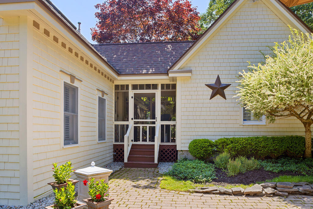 23 Elizabethan Drive Property Photo 12