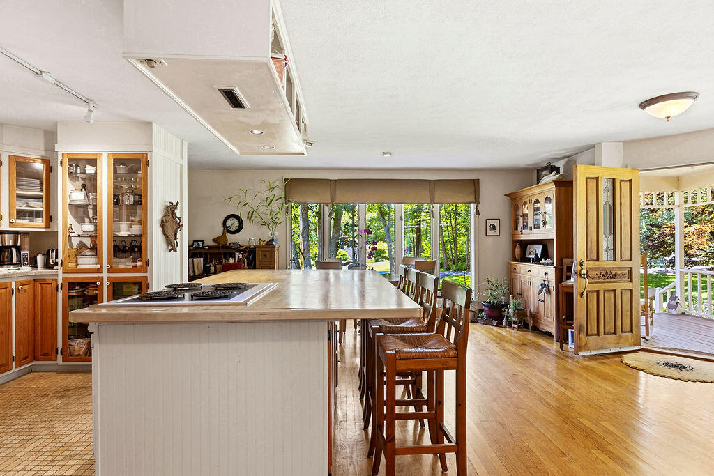 23 Elizabethan Drive Property Photo 15