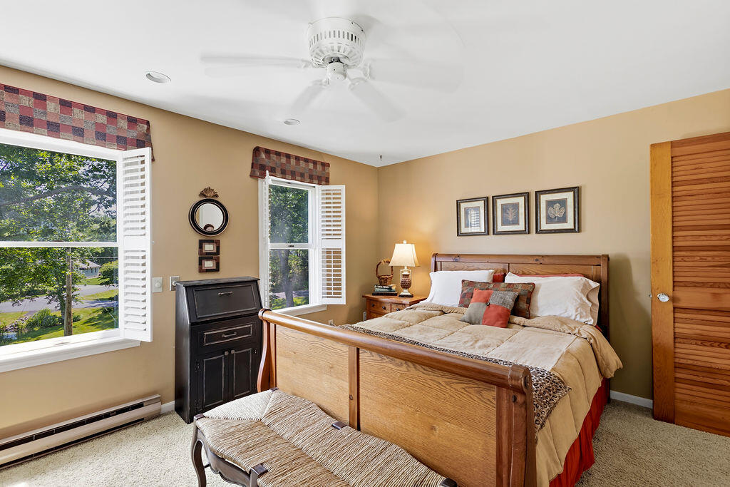 23 Elizabethan Drive Property Photo 28