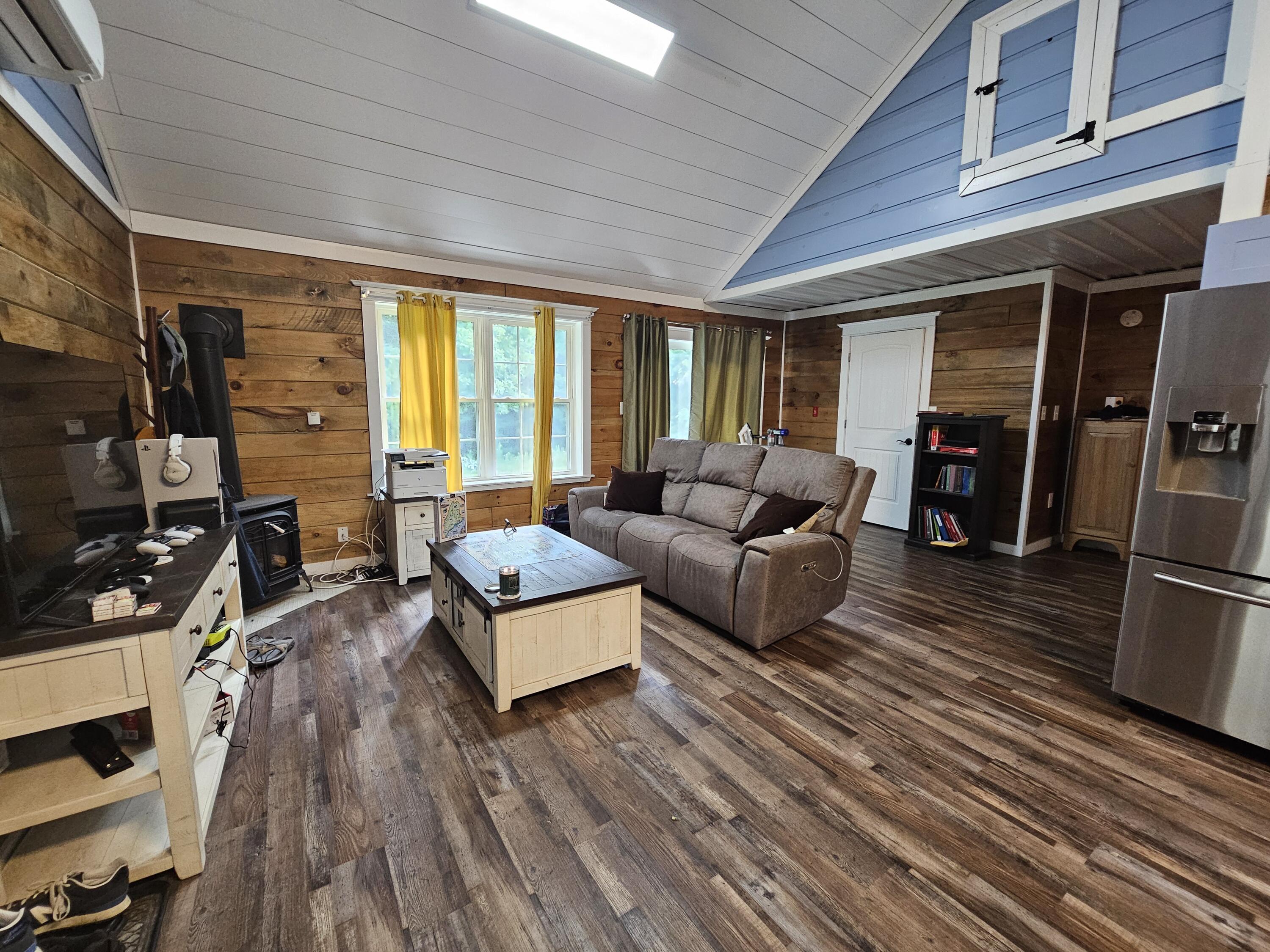 1467 Pushaw Road Property Photo 5