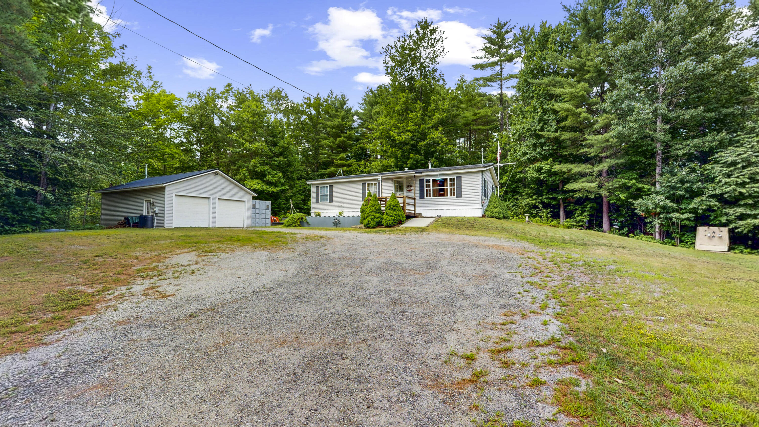 65 Blue Road Property Photo 3