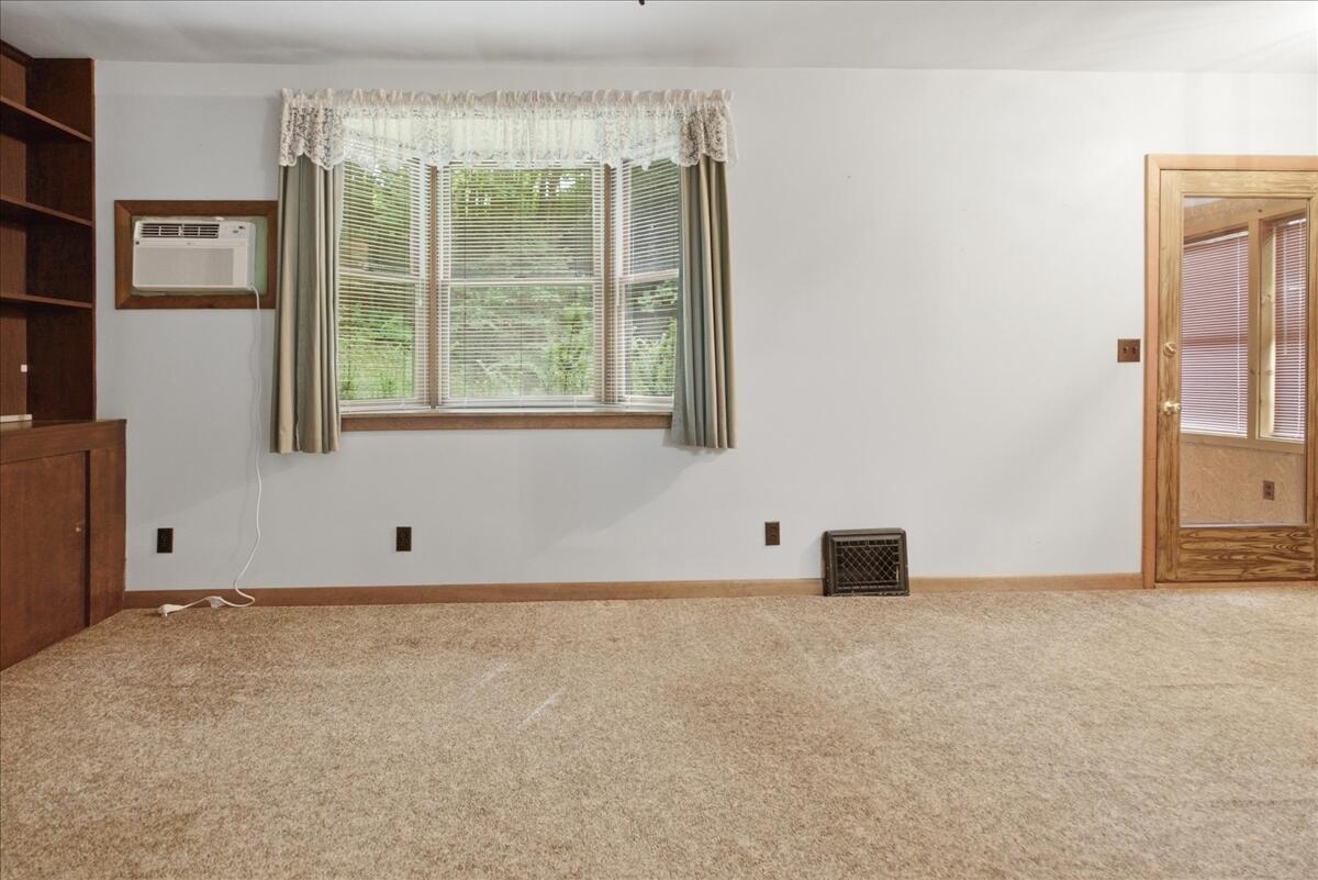 188 Second Street Property Photo 17