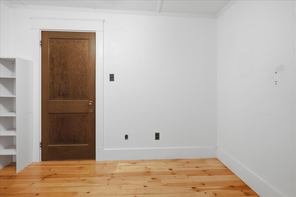 188 Second Street Property Photo 29