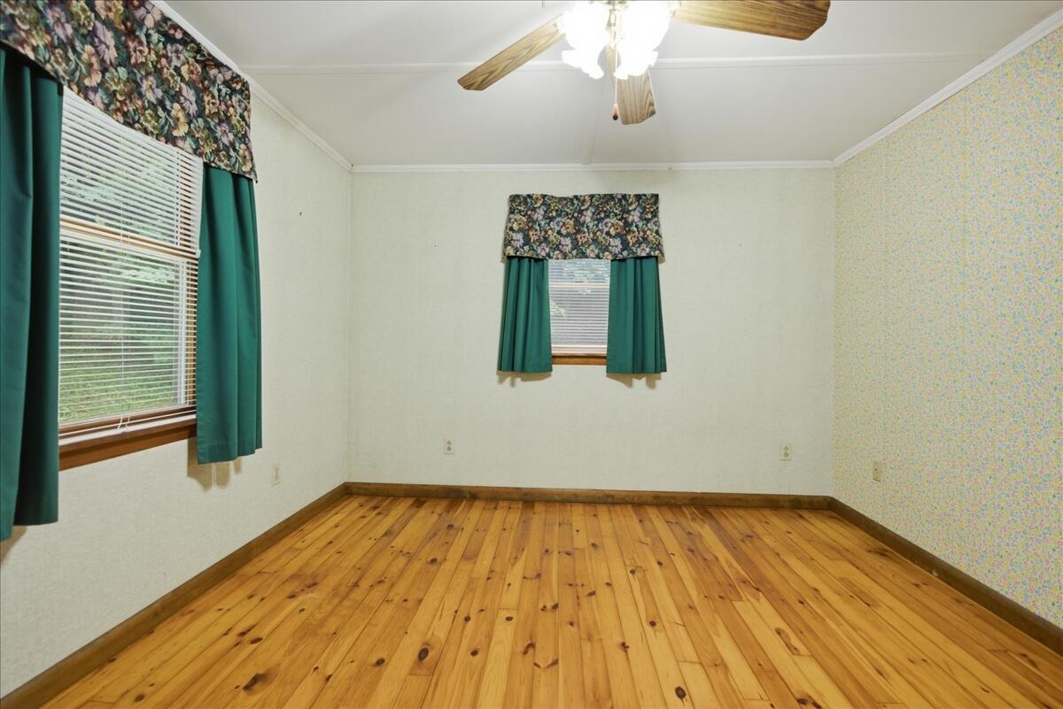 188 Second Street Property Photo 38