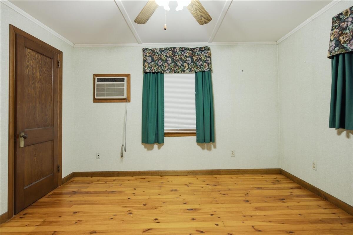 188 Second Street Property Photo 40