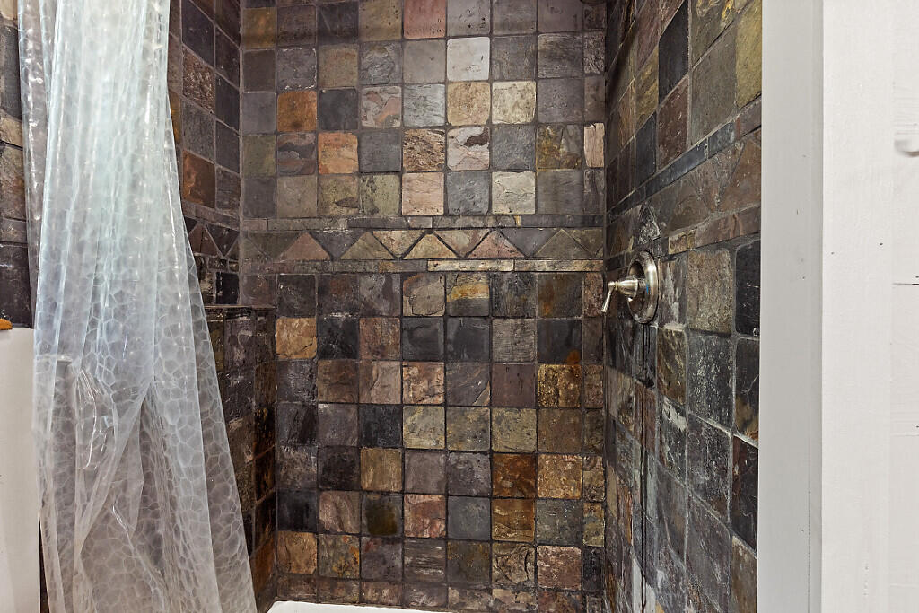 39 Lobo Lane Property Photo 50