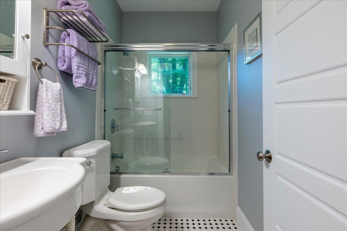 33 Shibles Lane Property Photo 35
