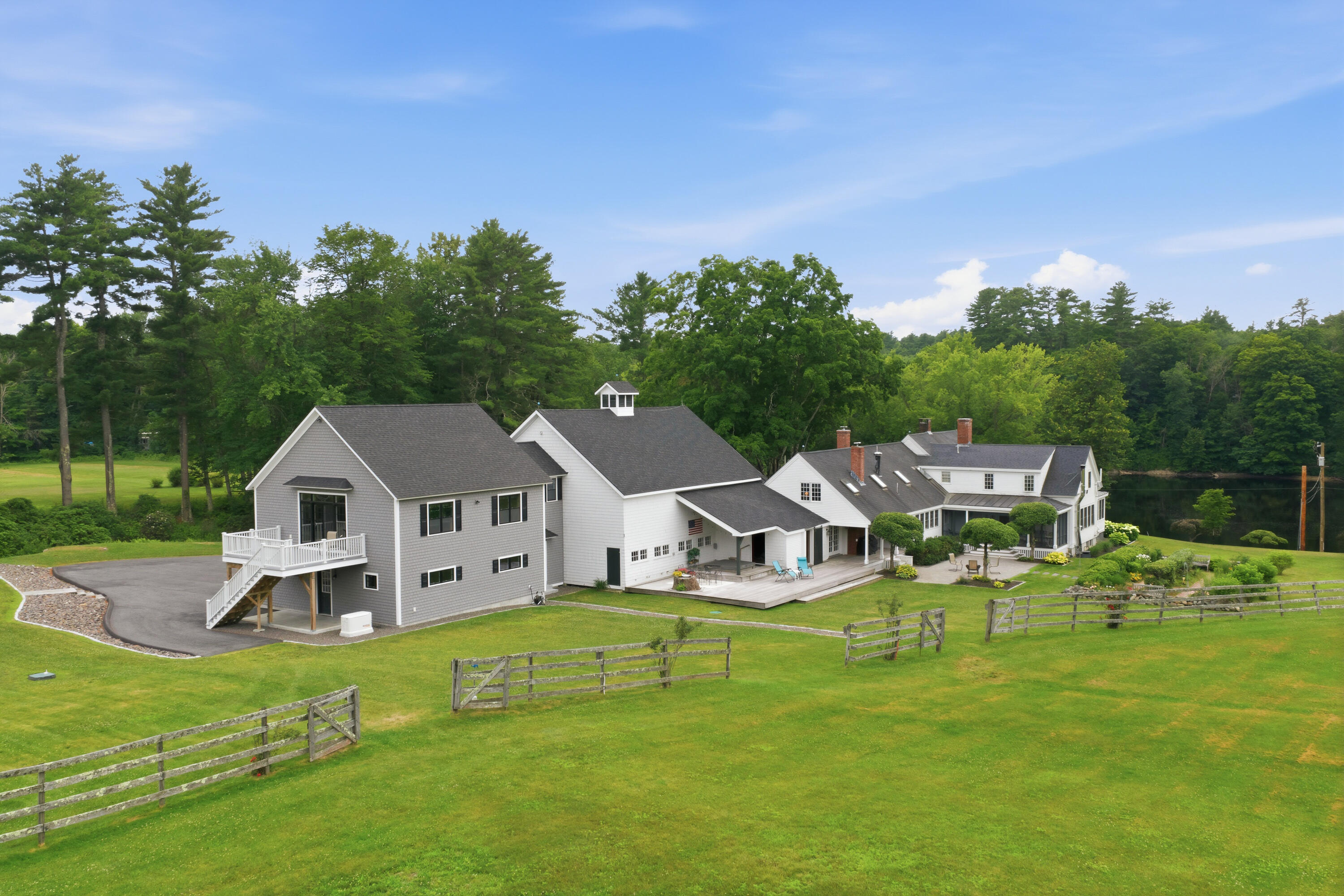 216 Salmon Falls Road Property Photo 3