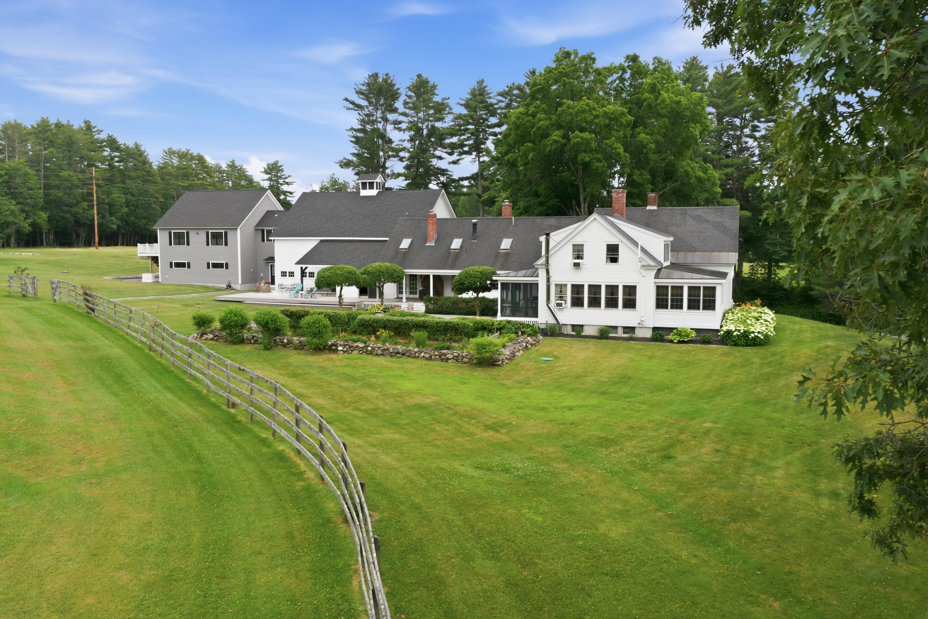 216 Salmon Falls Road Property Photo 4