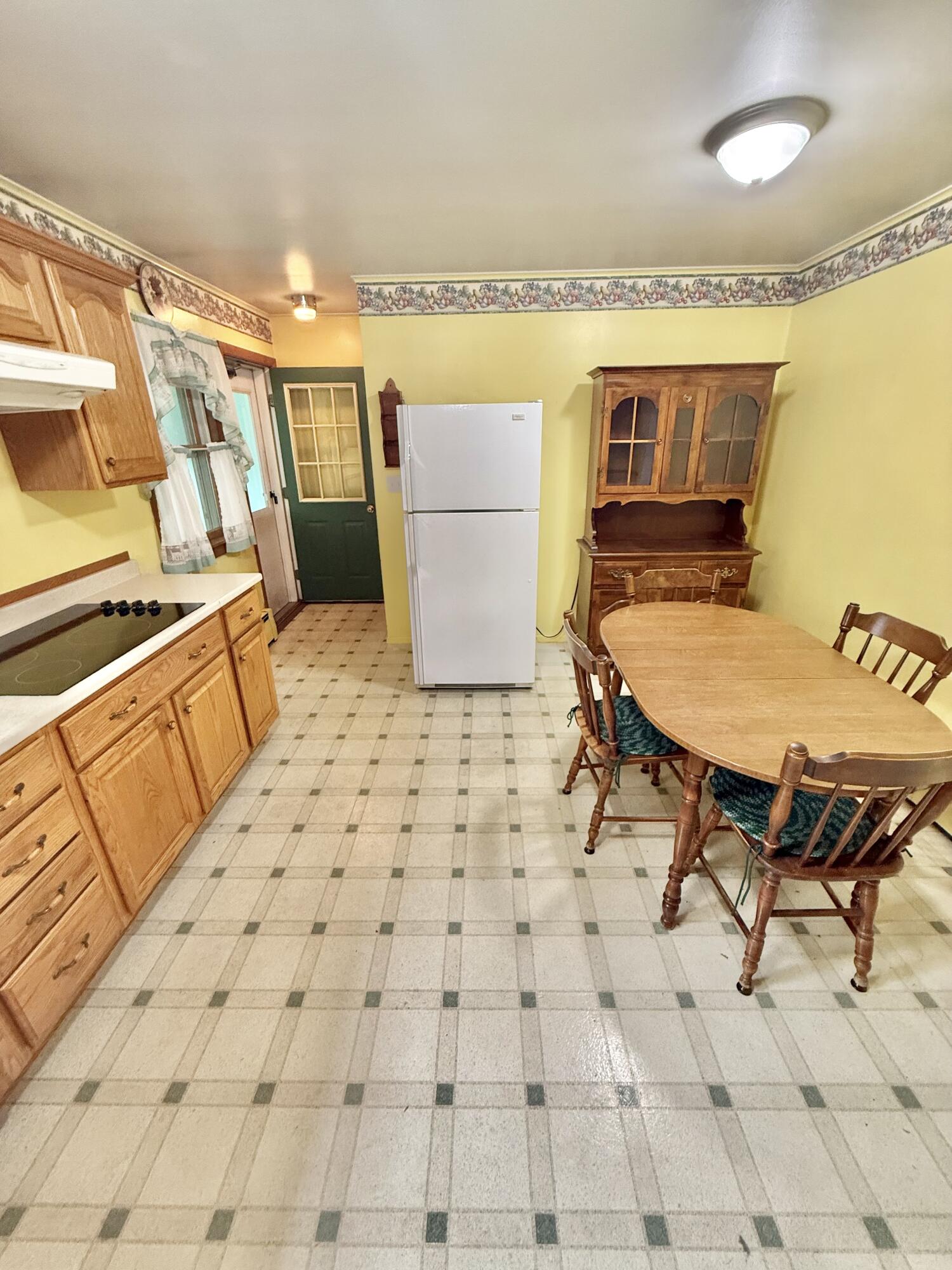 71 Hardy Street Property Photo 24