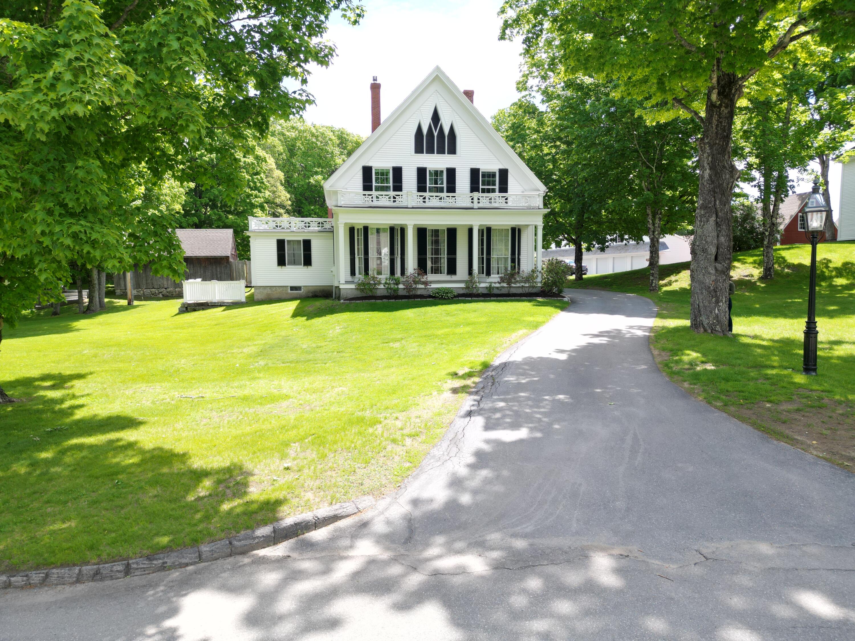 1090 Pittston School Street Property Photo 1