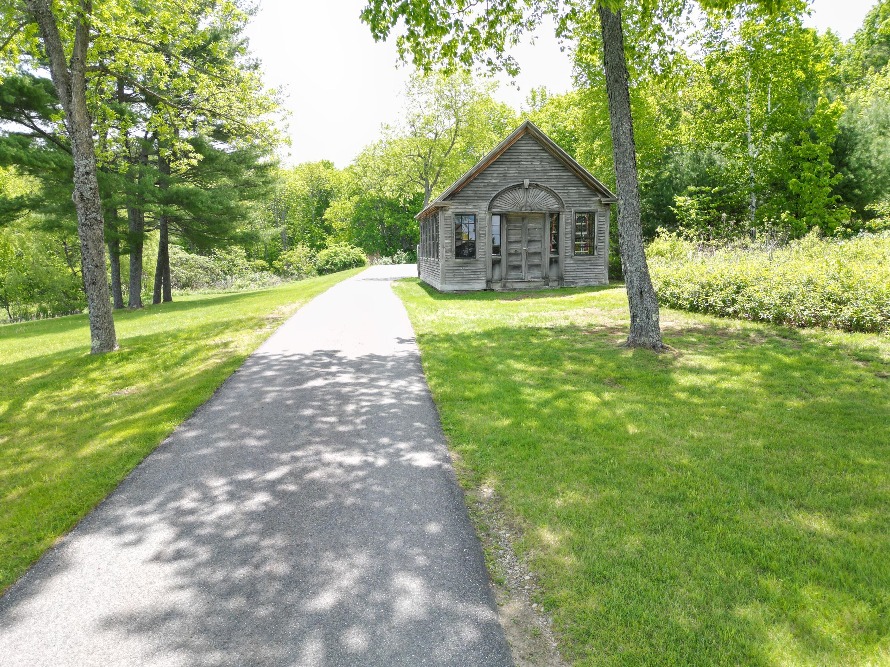 1090 Pittston School Street Property Photo 82