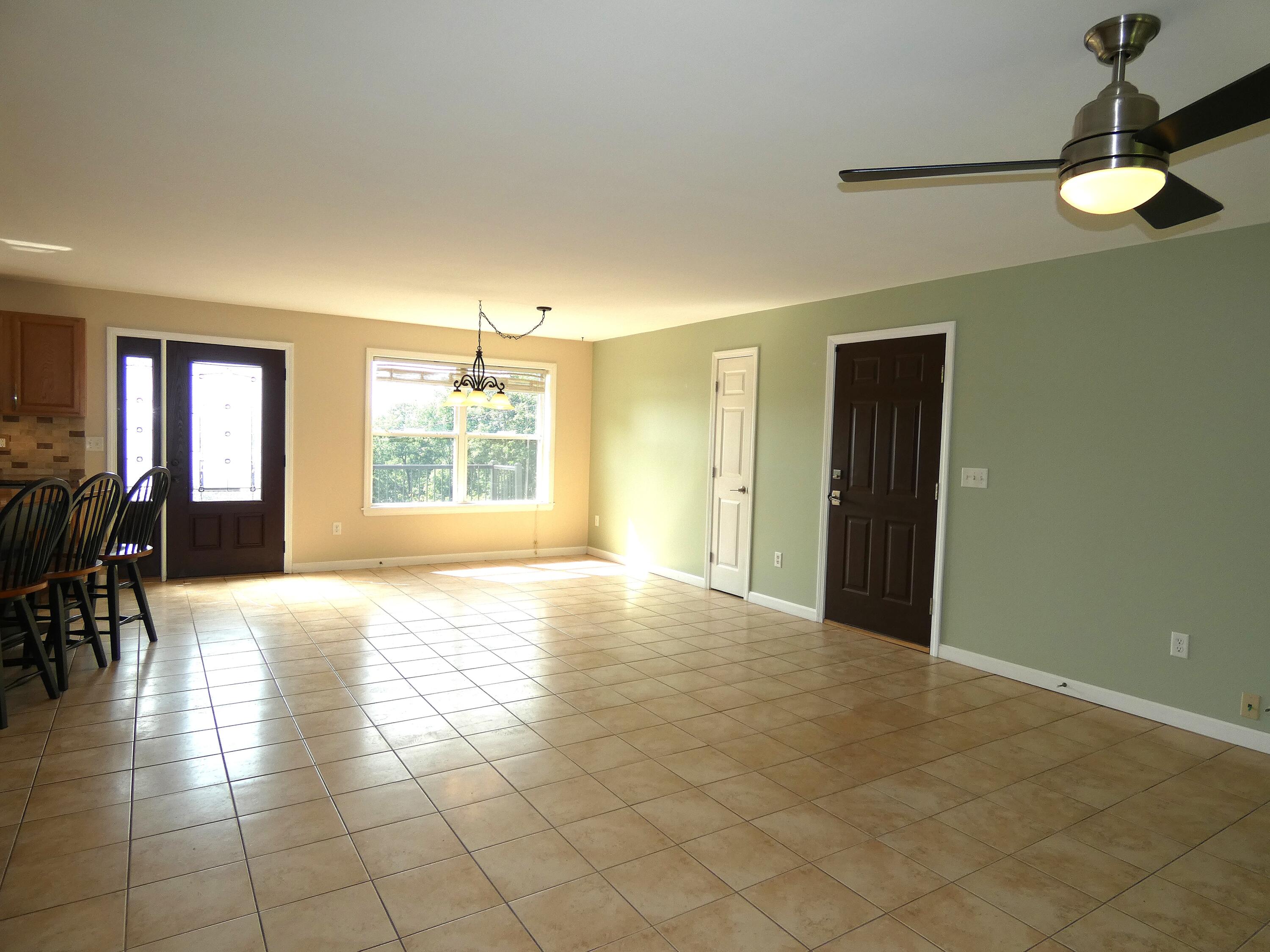 22 Eric Road Property Photo 17