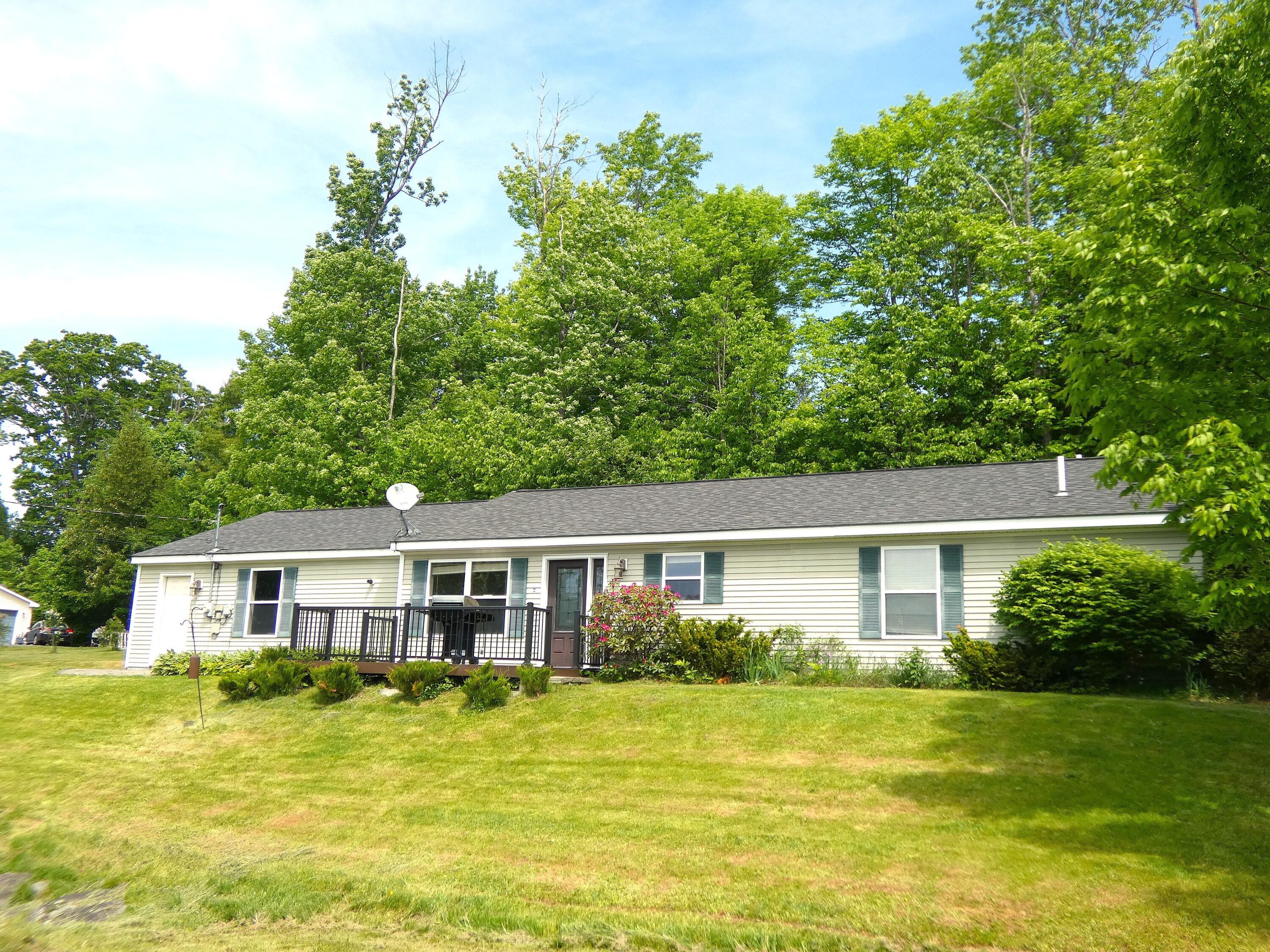 22 Eric Road Property Photo 21