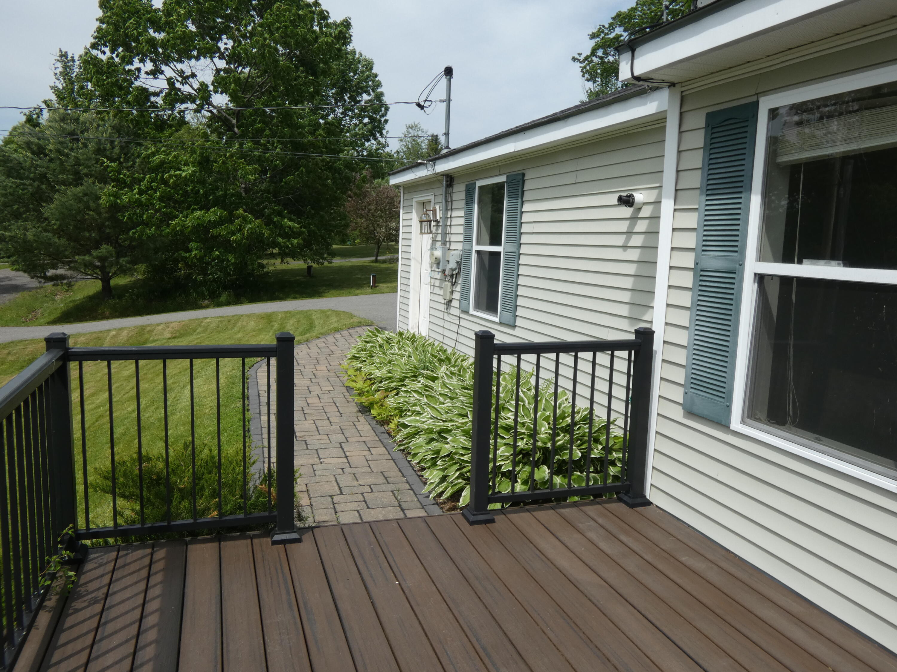 22 Eric Road Property Photo 24