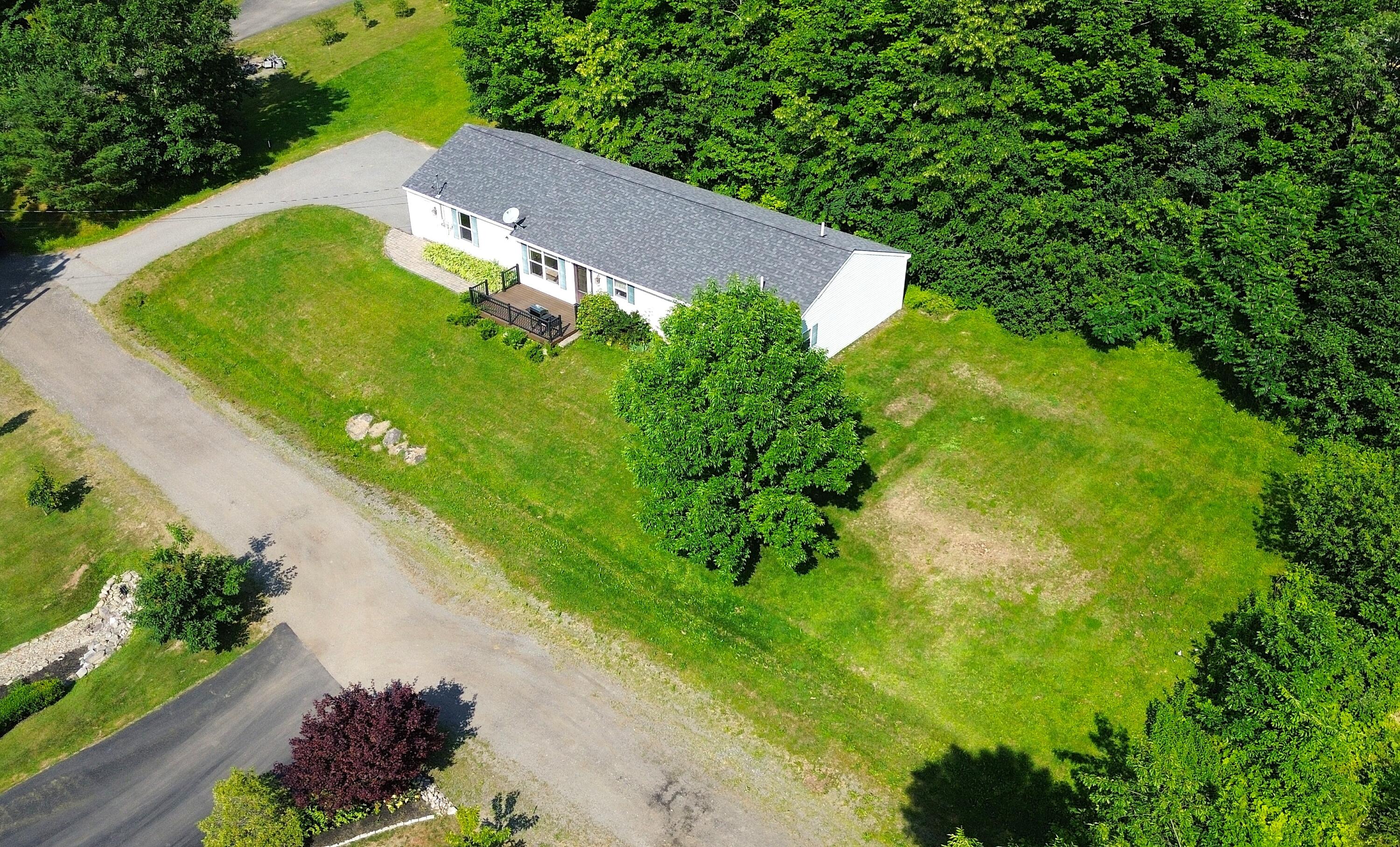 22 Eric Road Property Photo 26