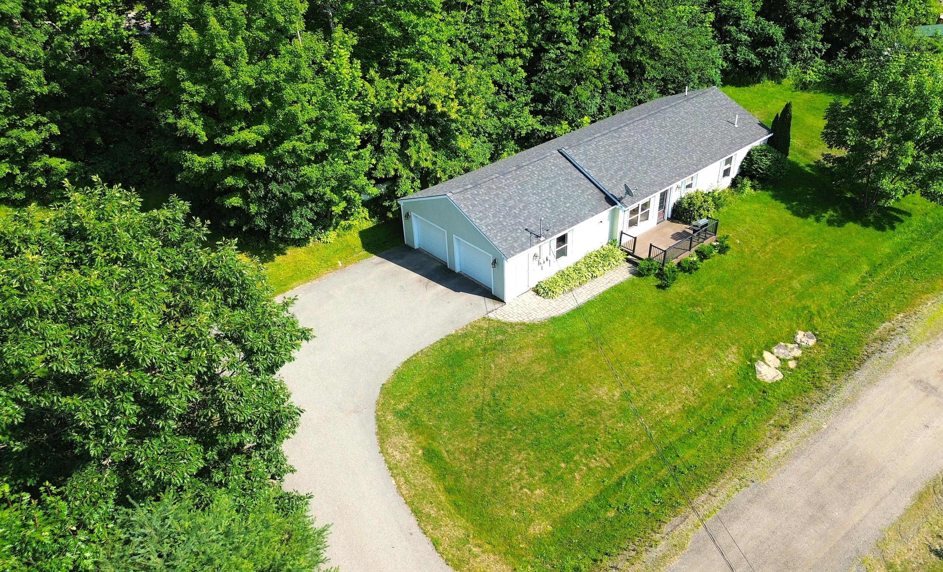 22 Eric Road Property Photo 27